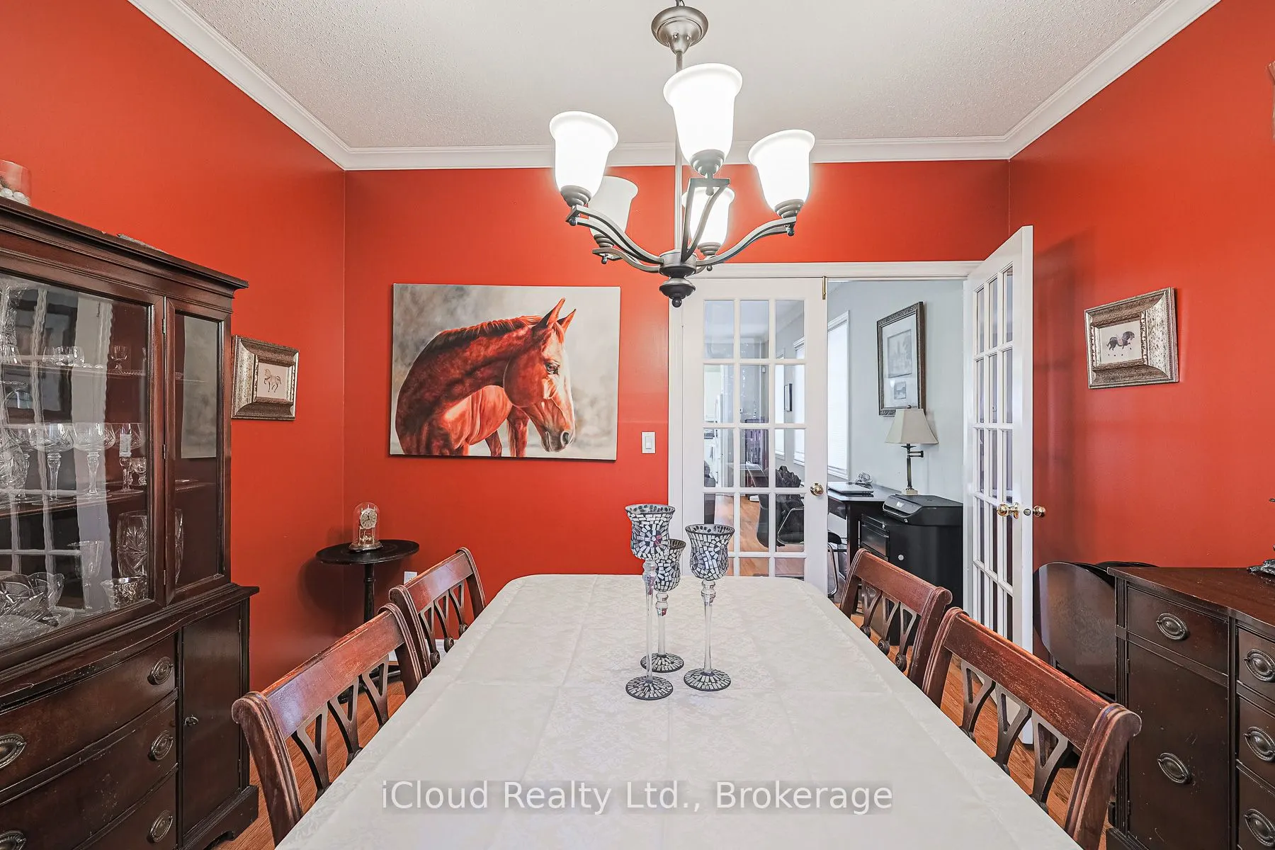 48 Donwoods Court