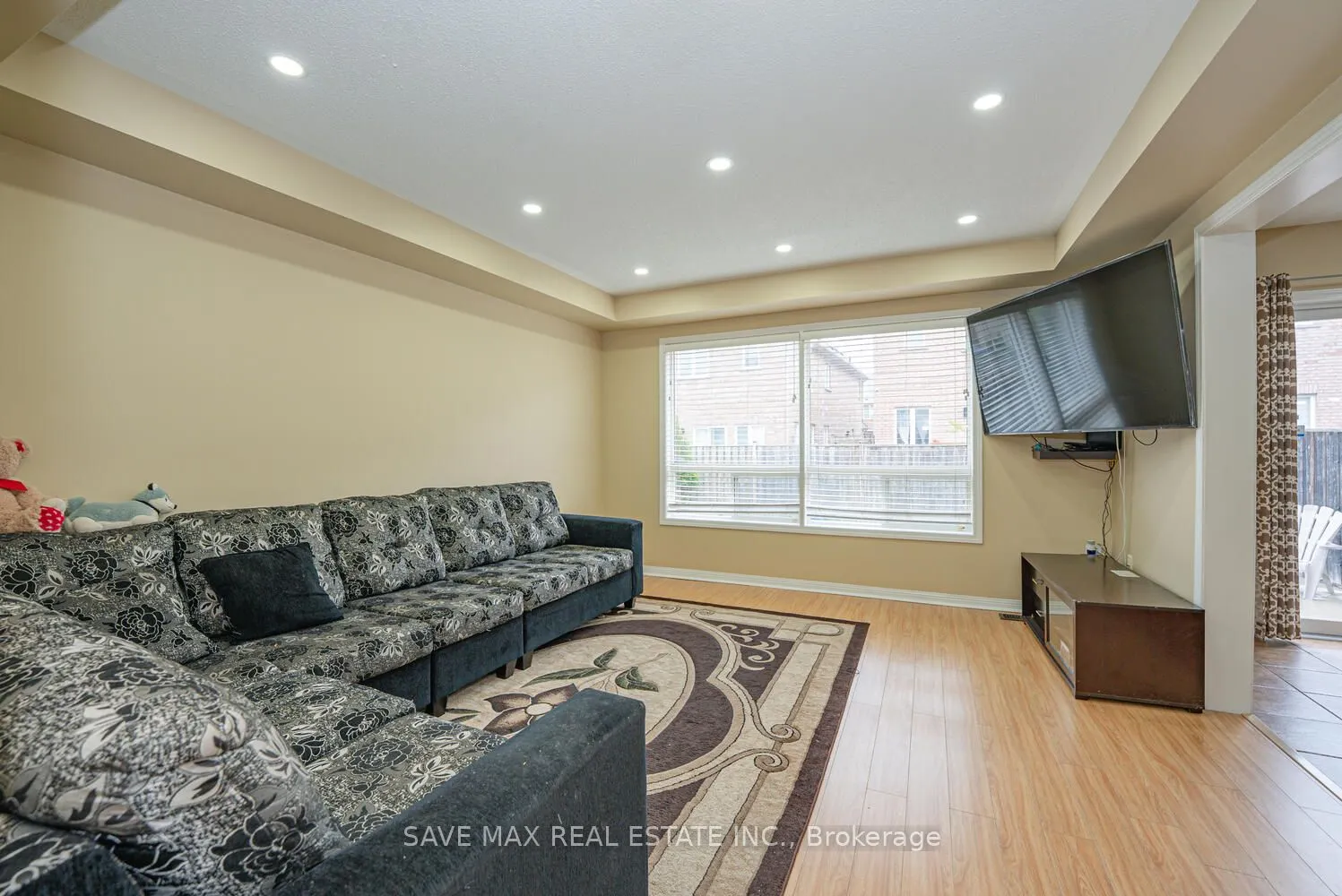 114 Decker Hollow Circle