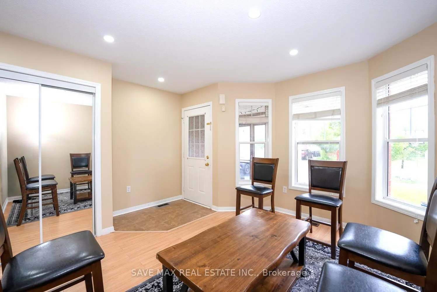 114 Decker Hollow Circle