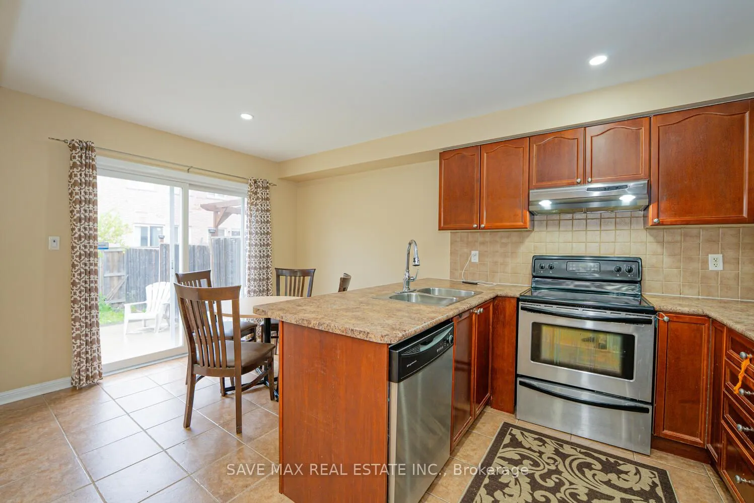 114 Decker Hollow Circle