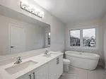 605 BEARBERRY Place W