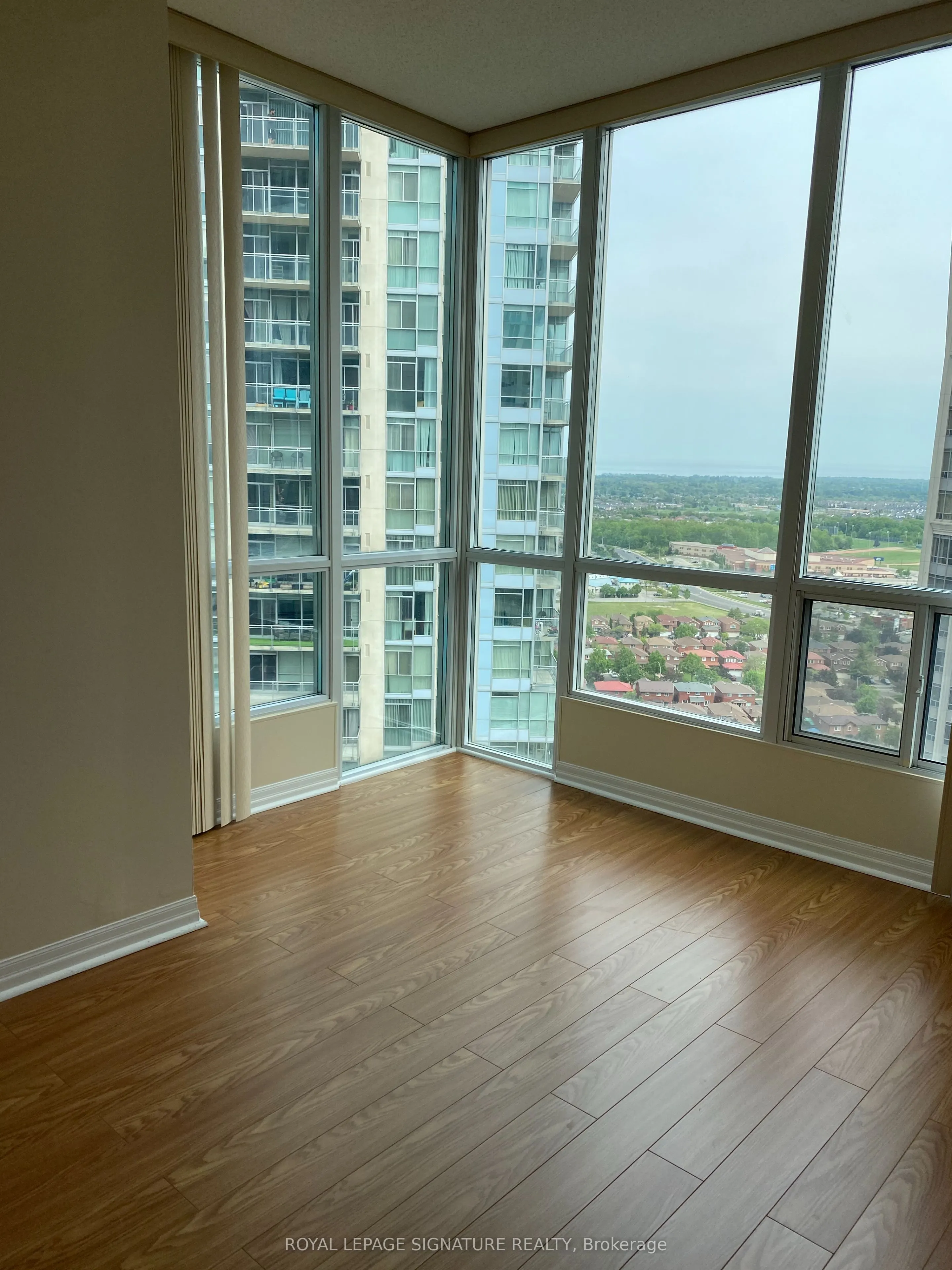 3939 Duke Of York Boulevard, #2607