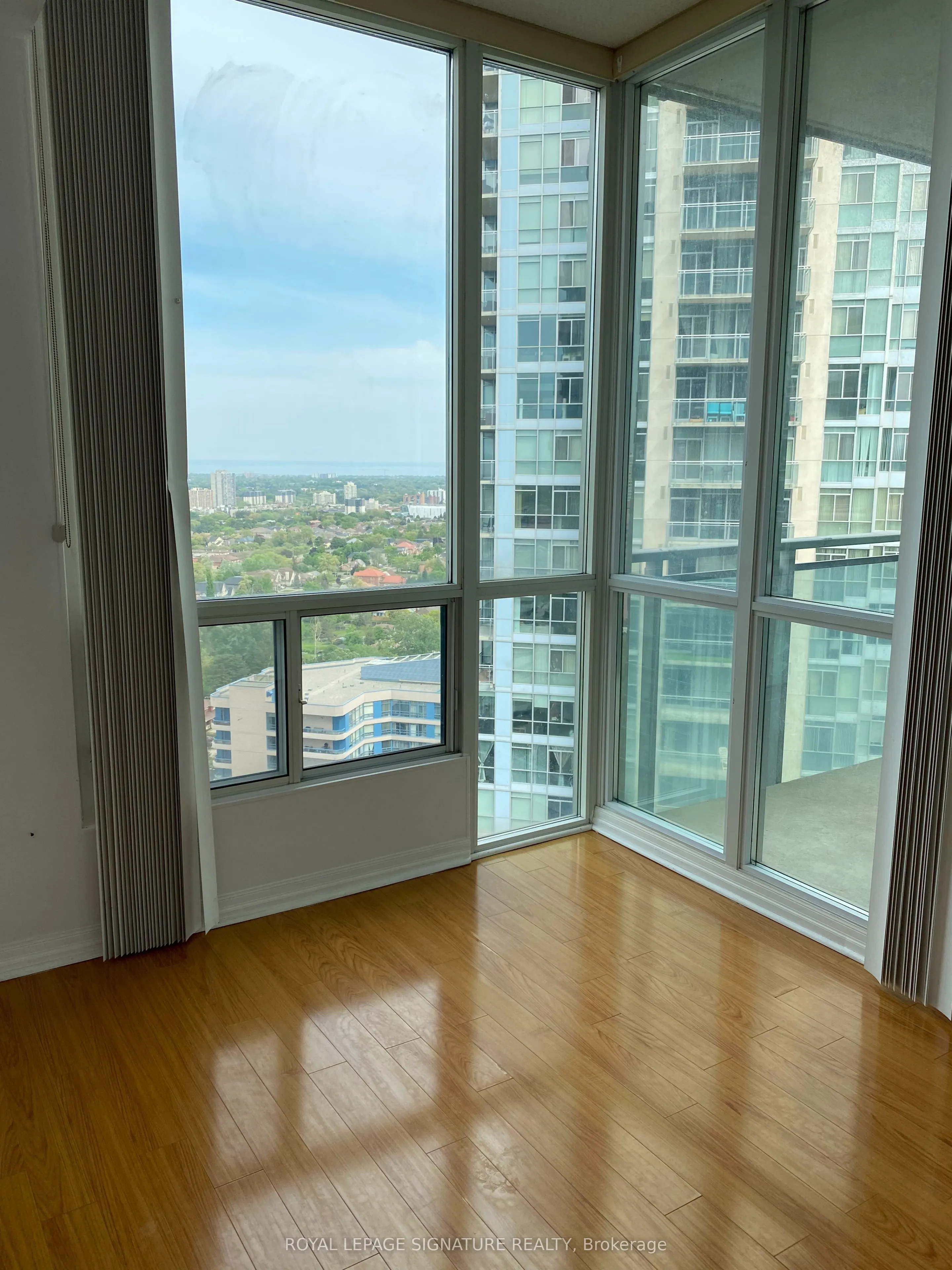 3939 Duke Of York Boulevard, #2607