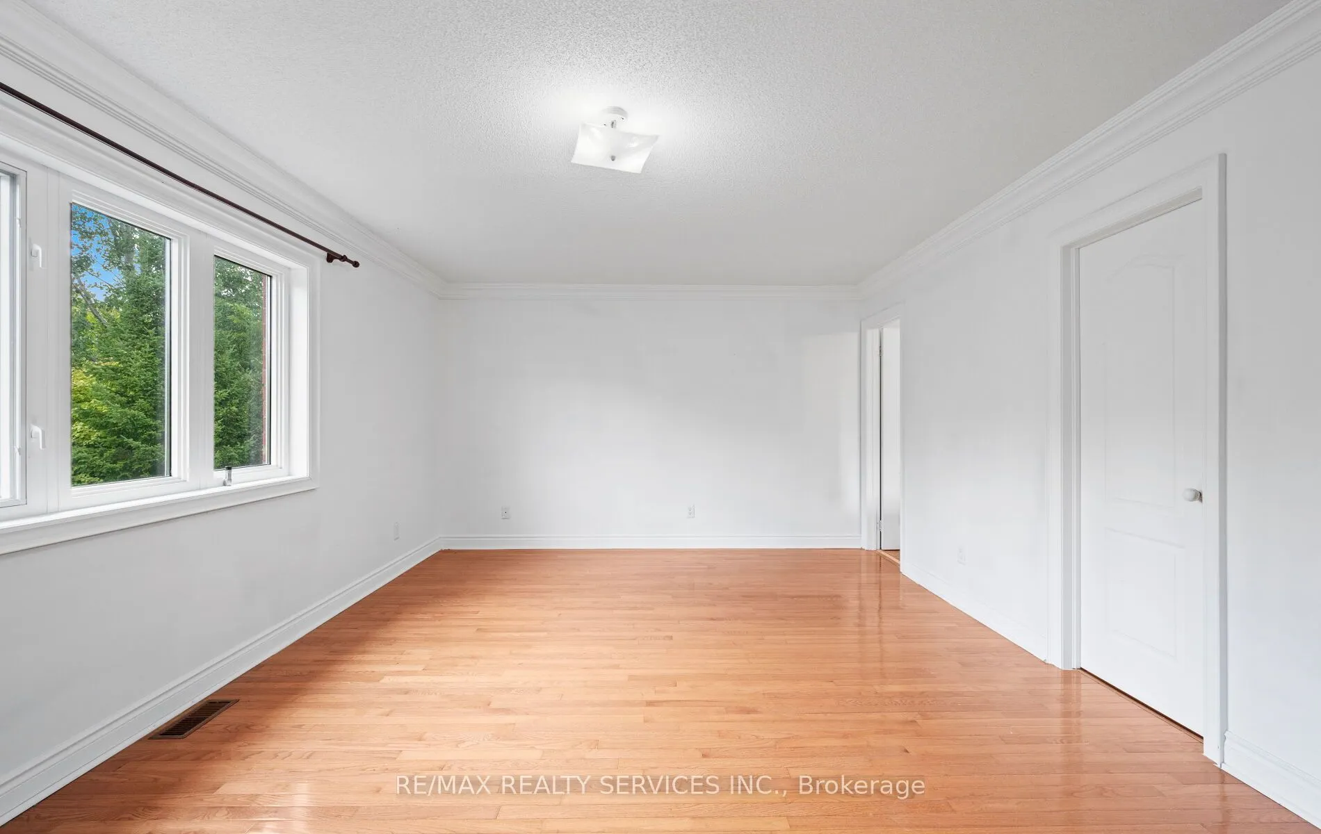 47 Echoridge Drive