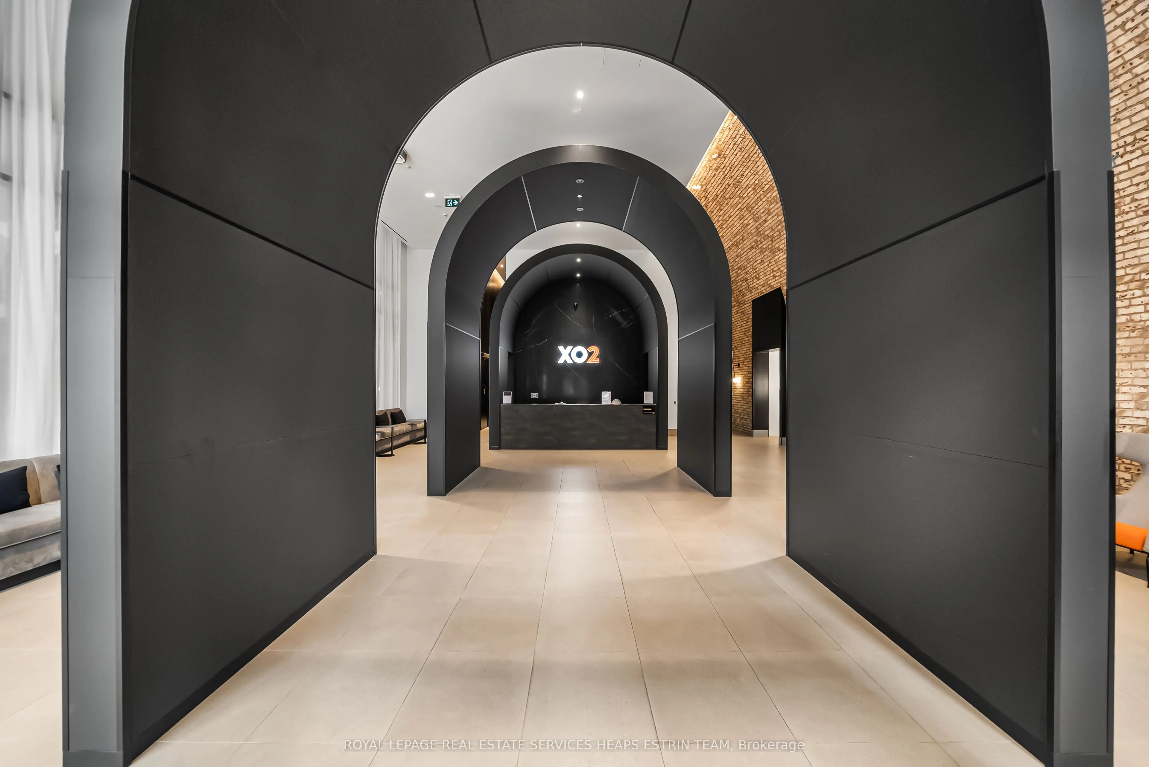 1182 king Street West Street, #1023