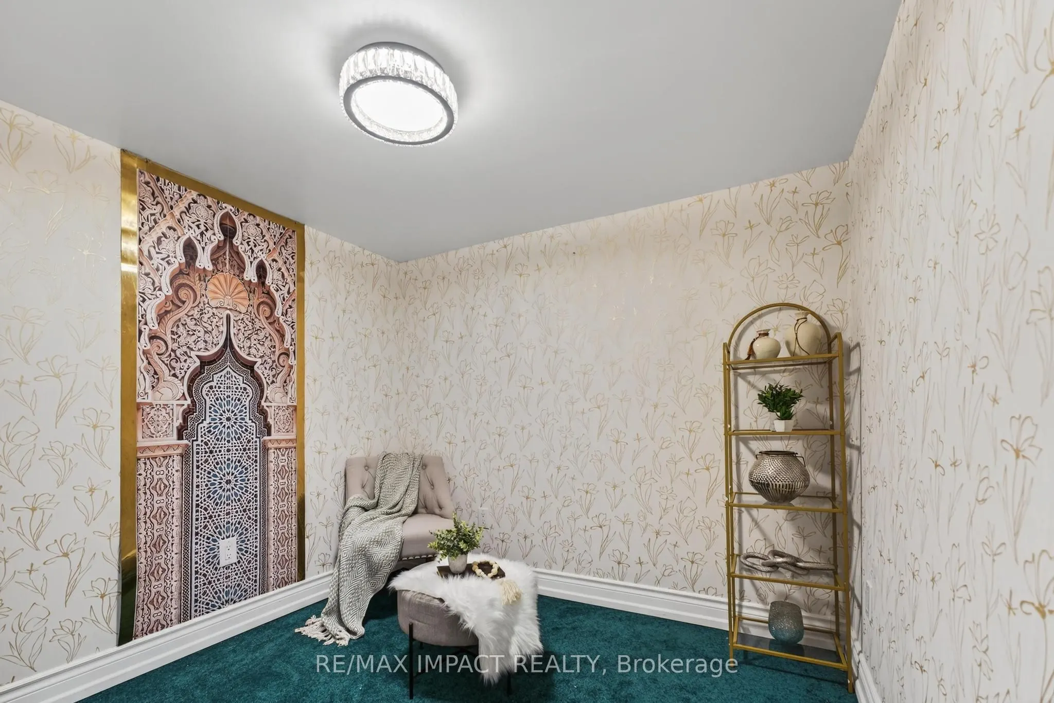 4086 Rossland Crescent