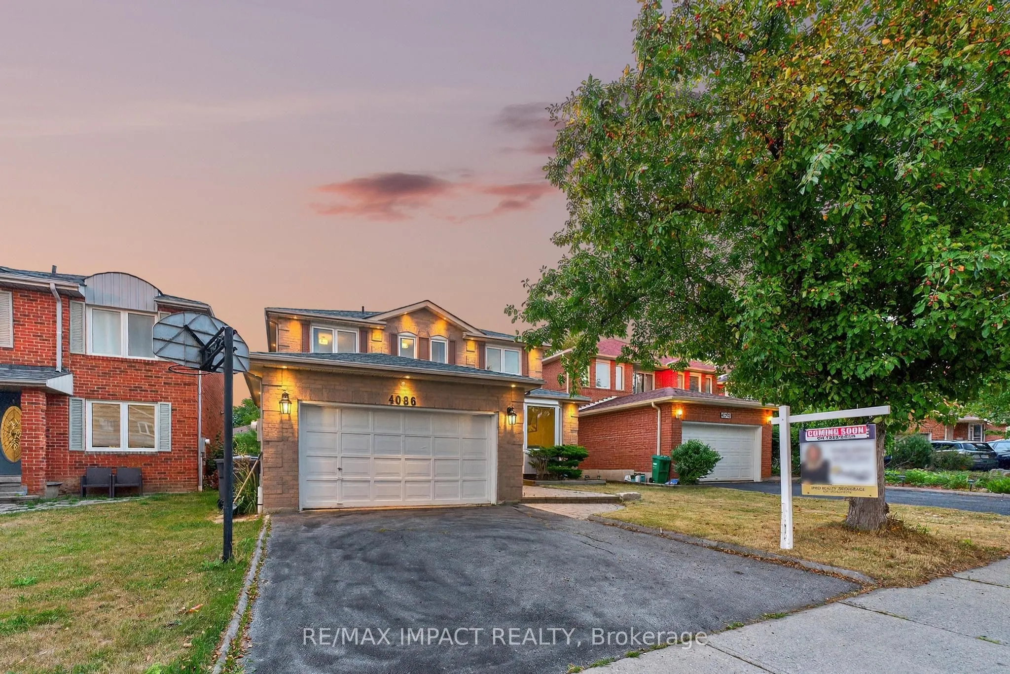 4086 Rossland Crescent