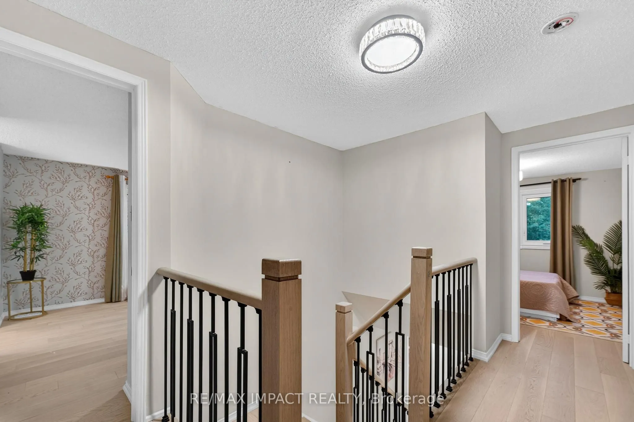 4086 Rossland Crescent