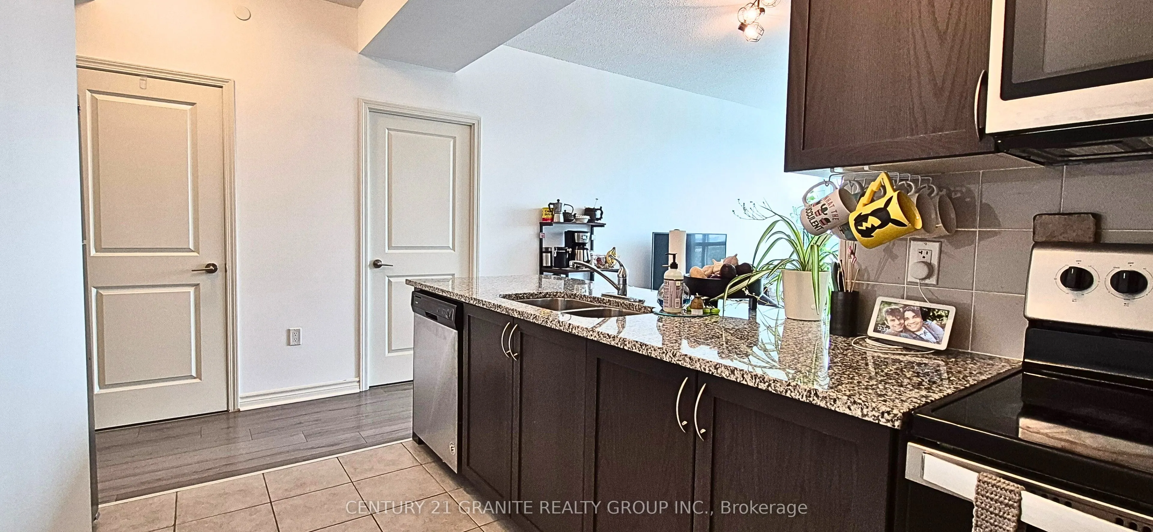 349 Rathburn Road, #1719