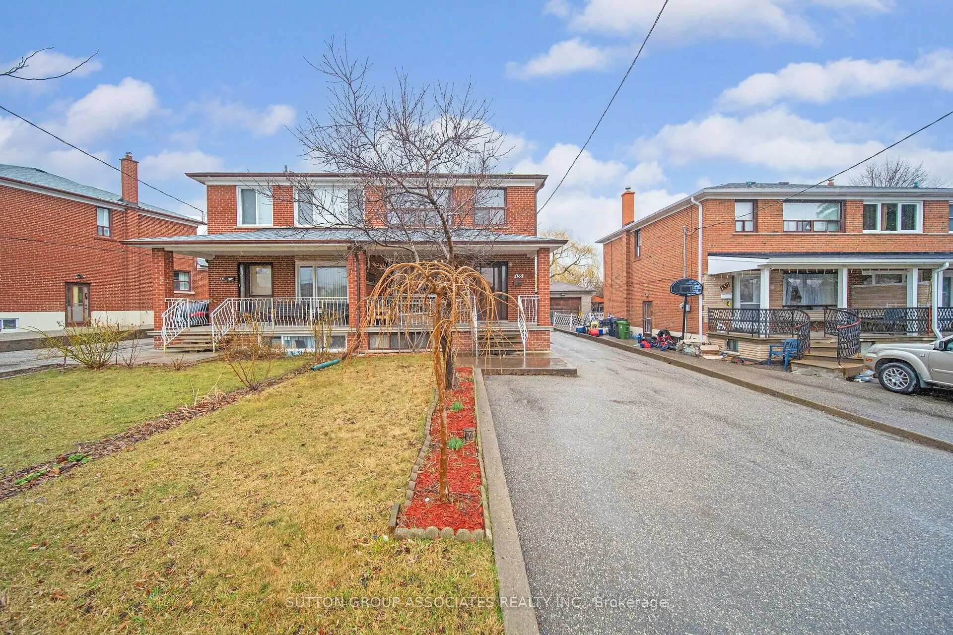 139 Giltspur Drive