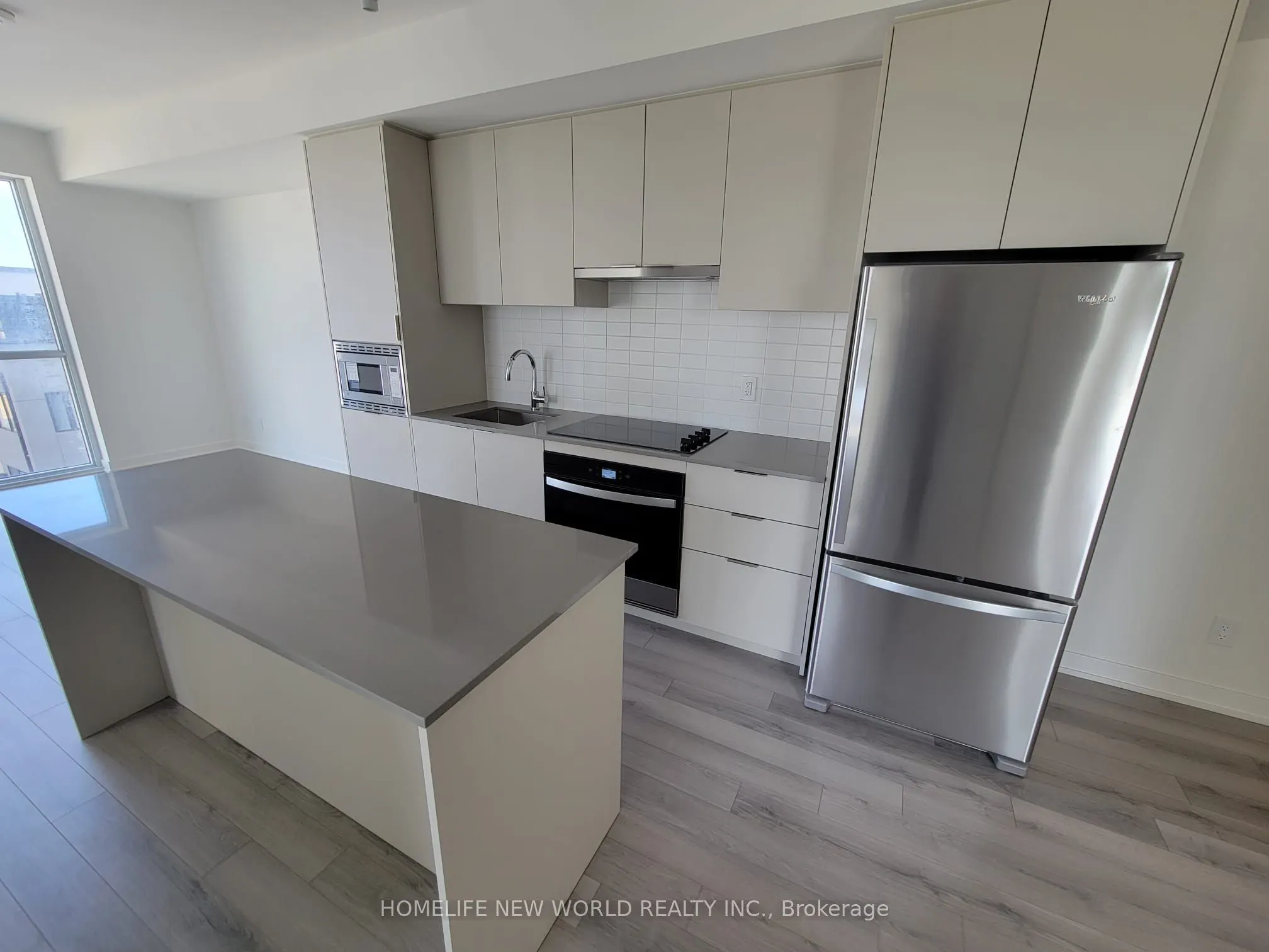 3079 Trafalgar Road, #408