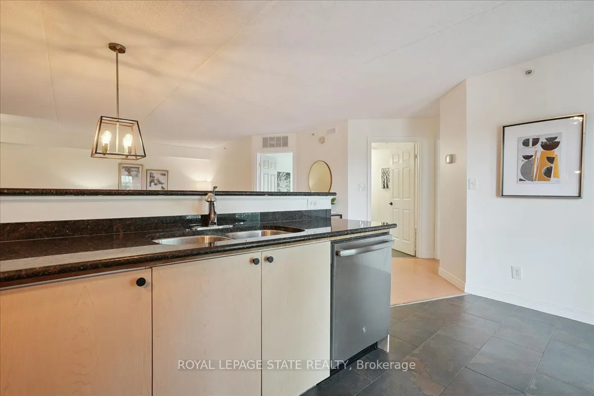 1411 Walker's Line, #301