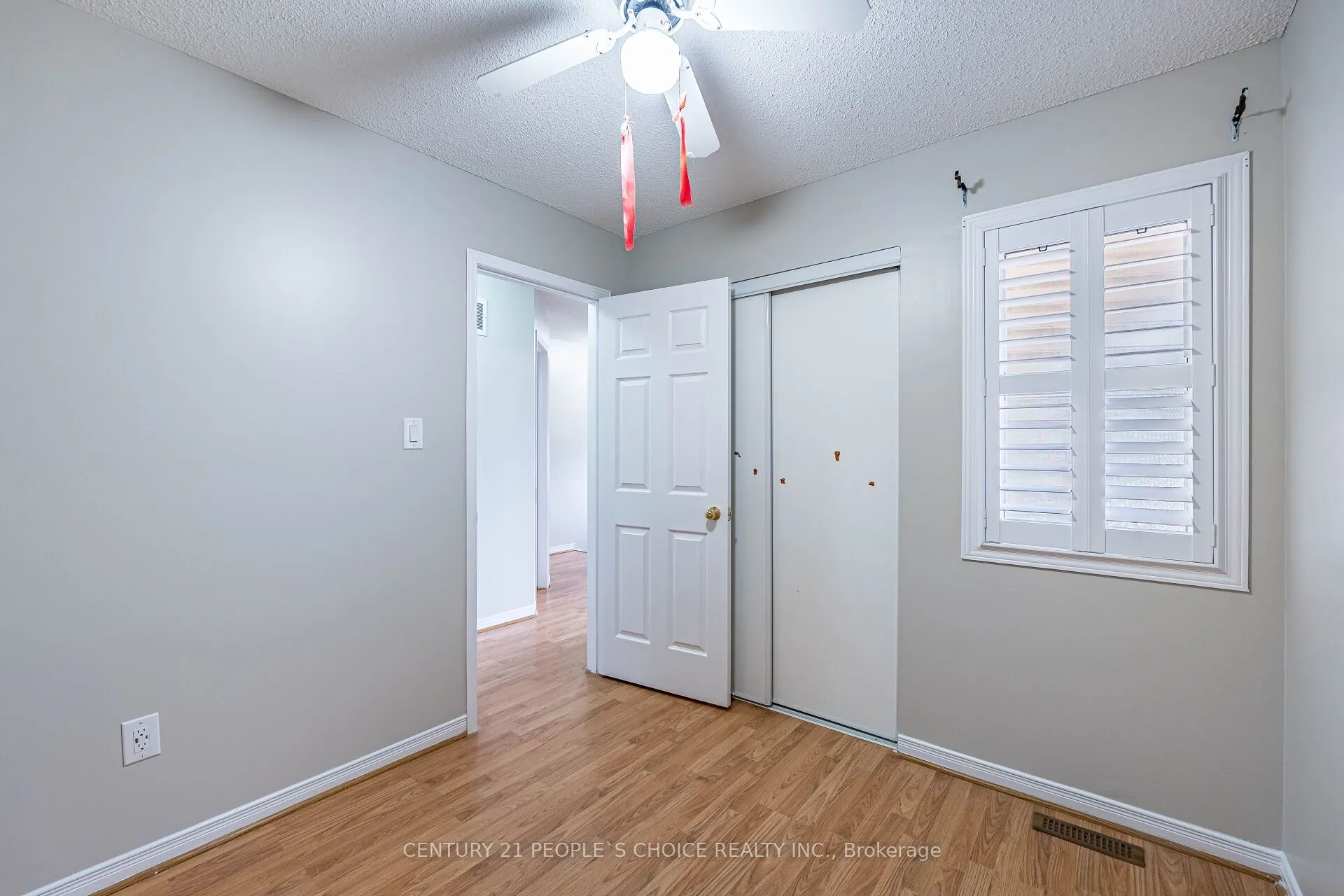 22 Domenico Crescent
