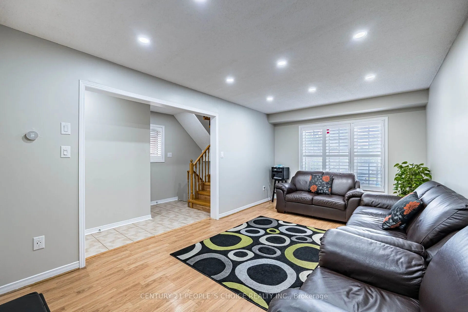 22 Domenico Crescent