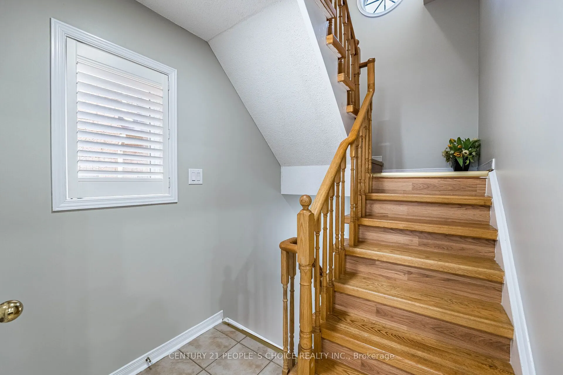 22 Domenico Crescent