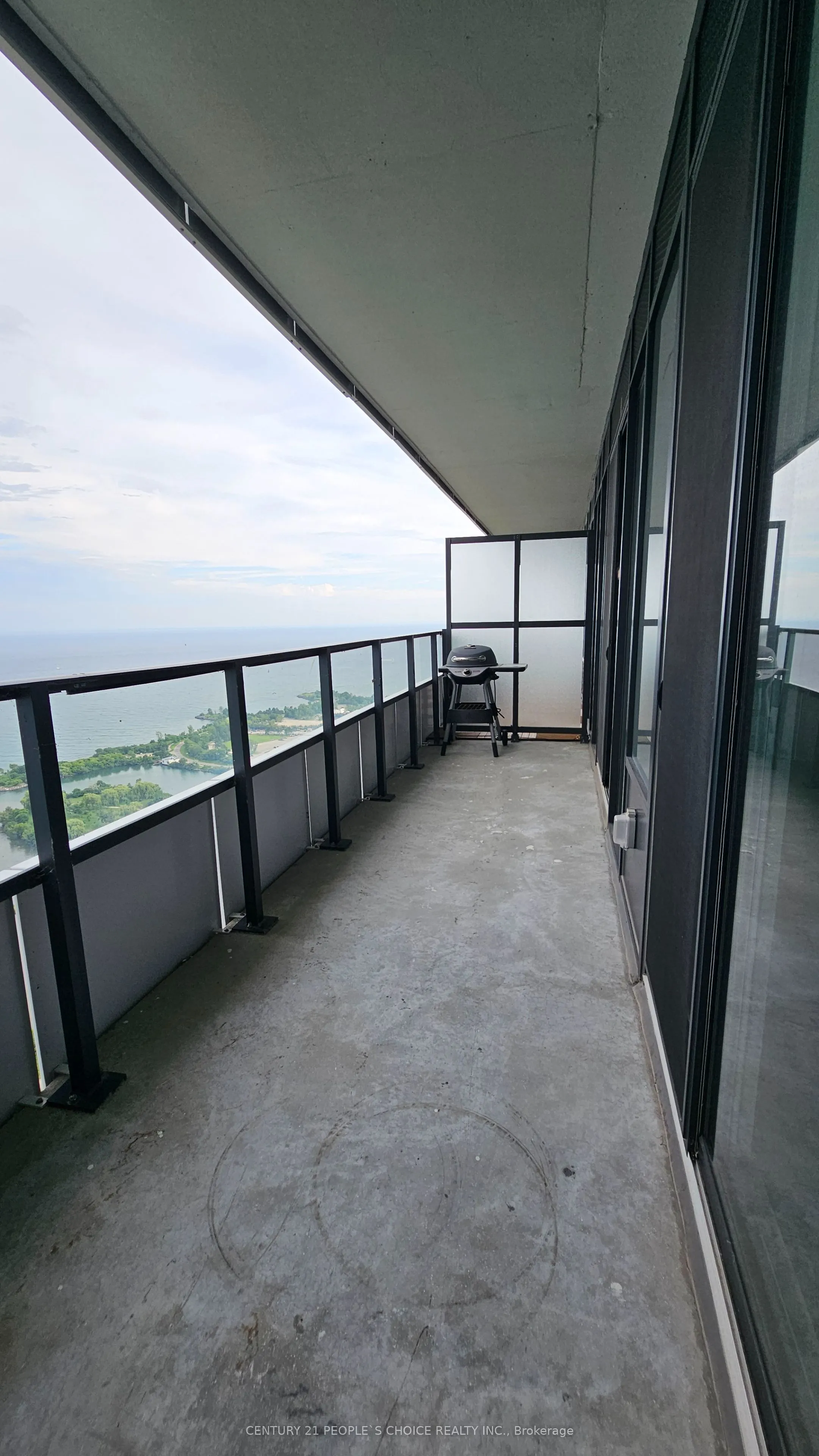 30 Shore Breeze Drive, #4714