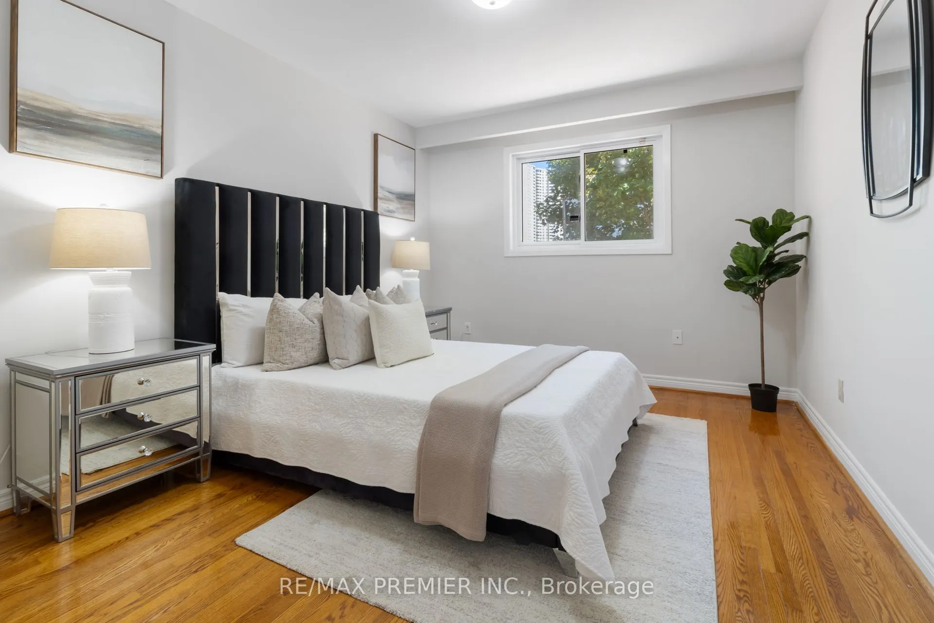 9 Elana Drive