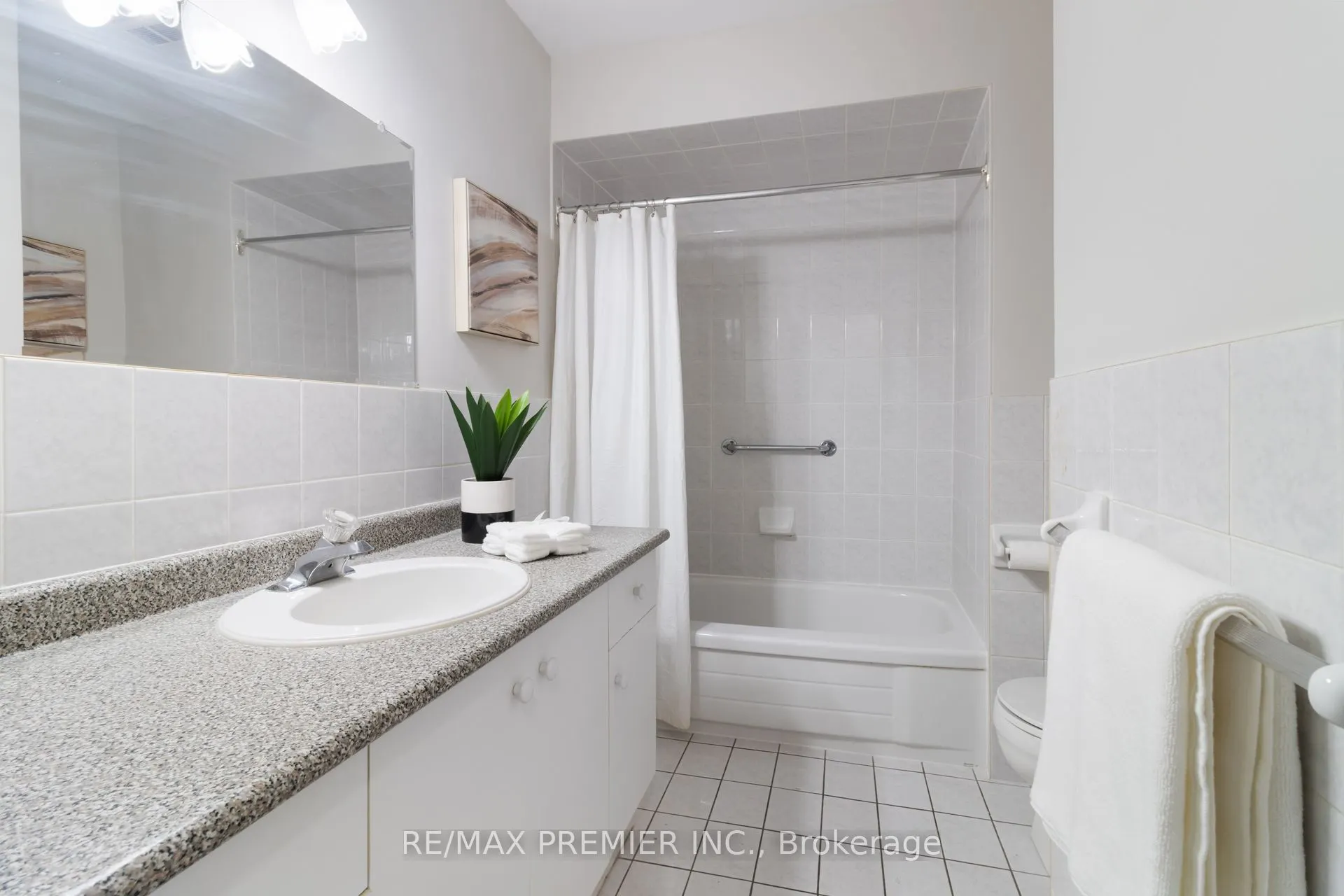 9 Elana Drive
