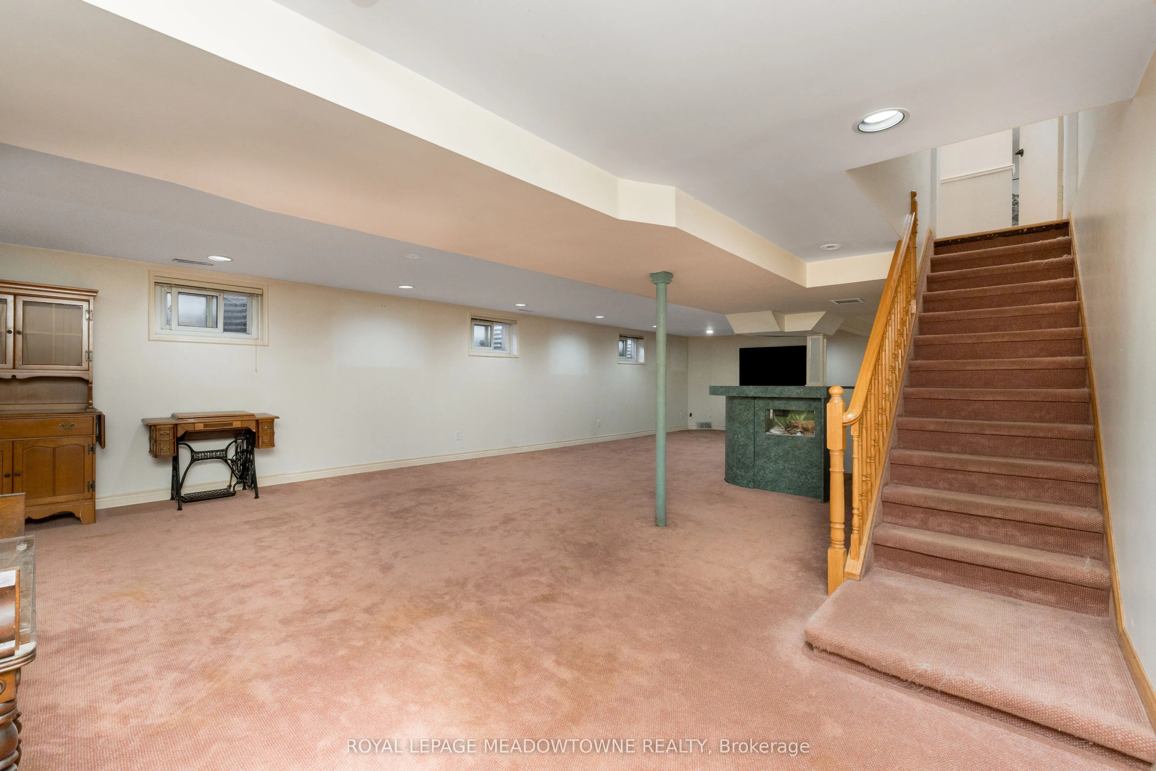1628 Woodeden Drive