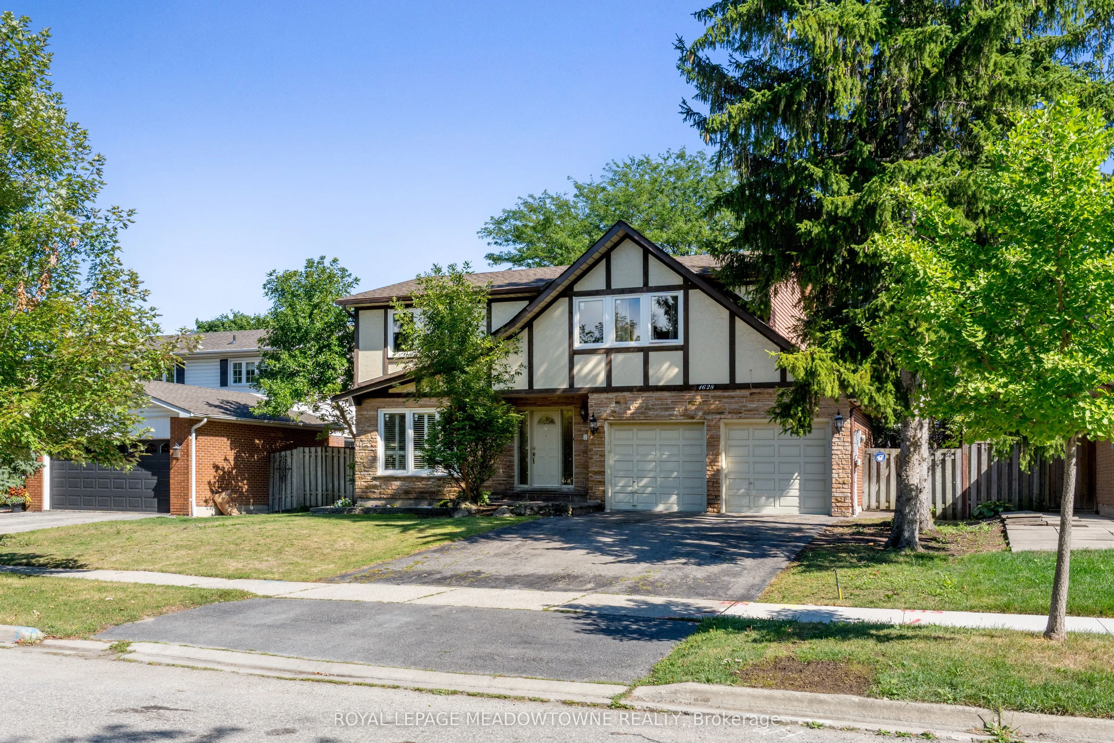 1628 Woodeden Drive