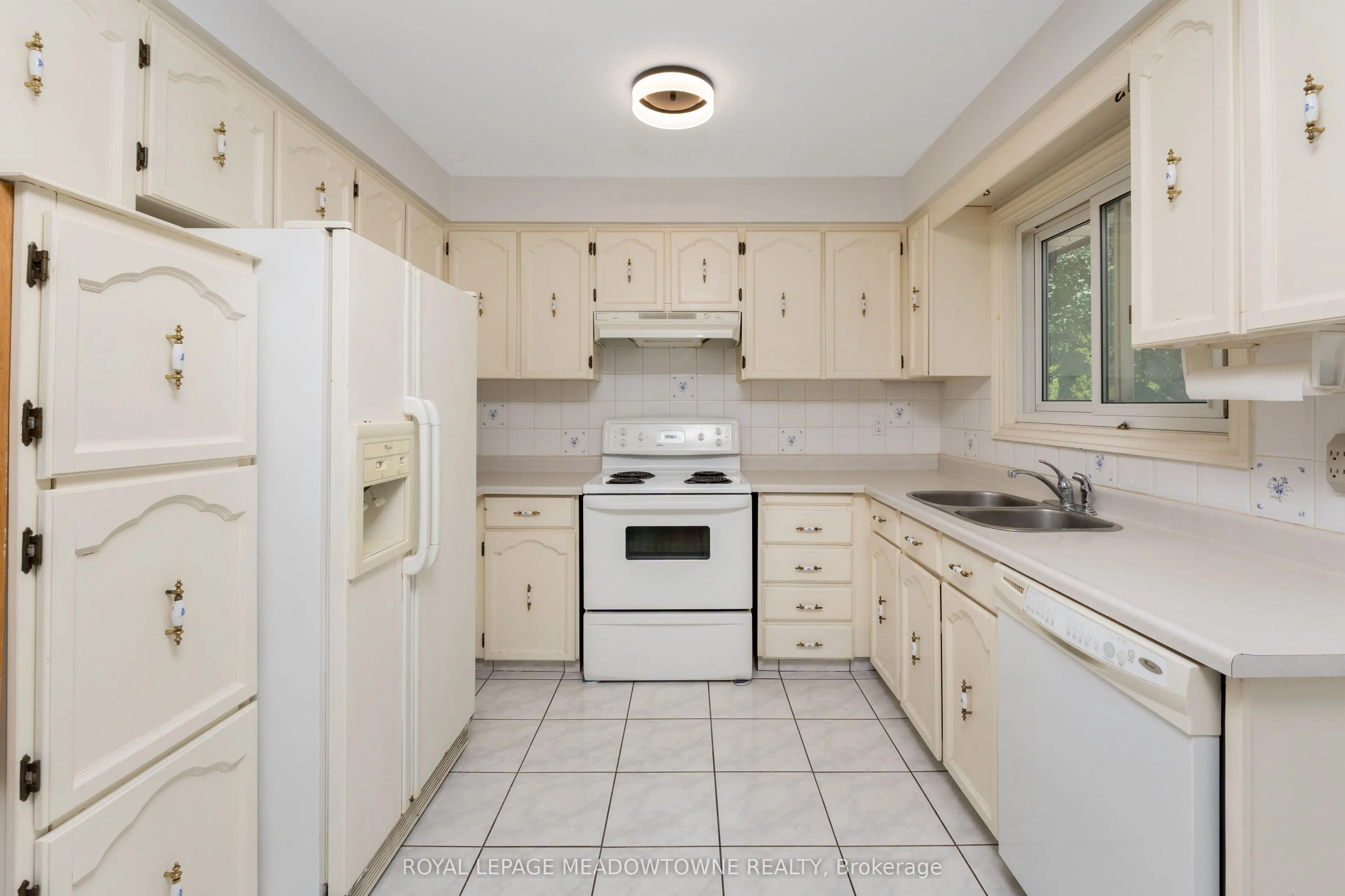 1628 Woodeden Drive