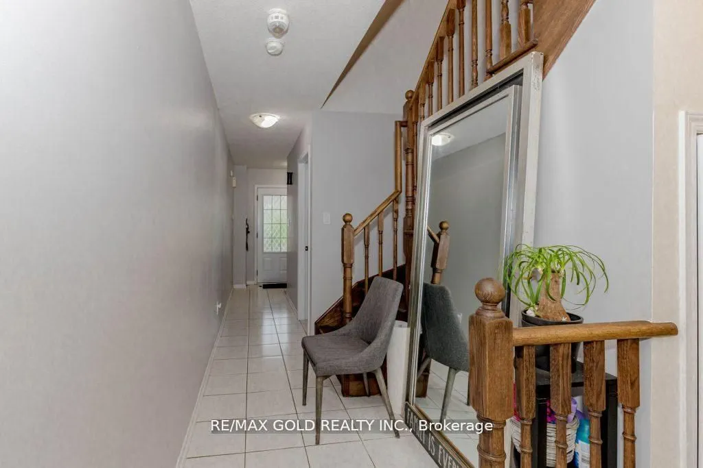 475 Queen Mary Drive