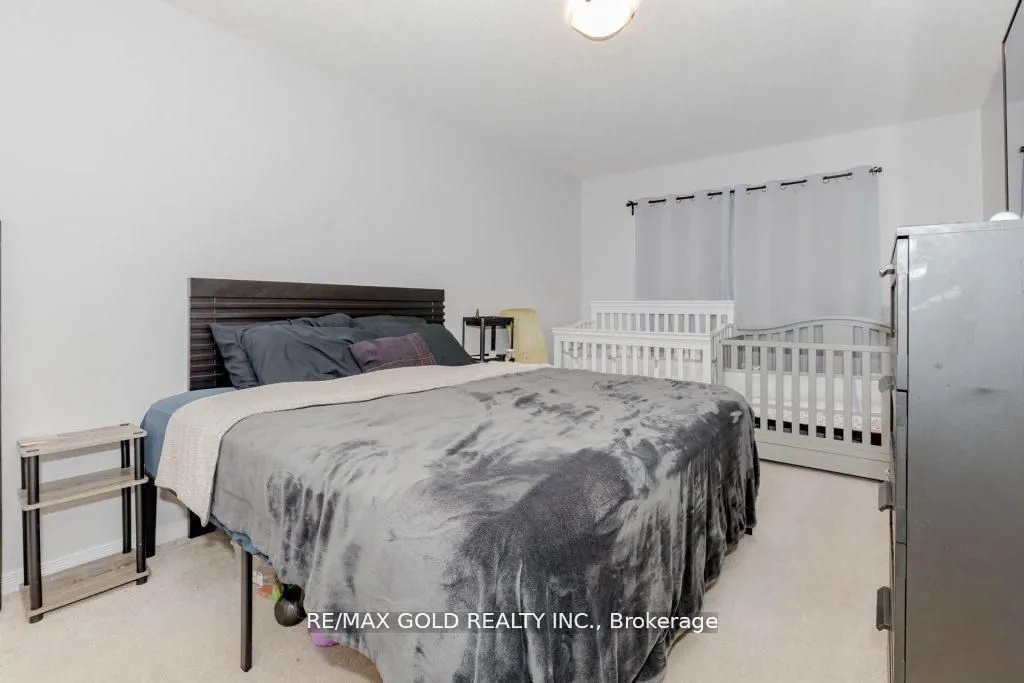 475 Queen Mary Drive