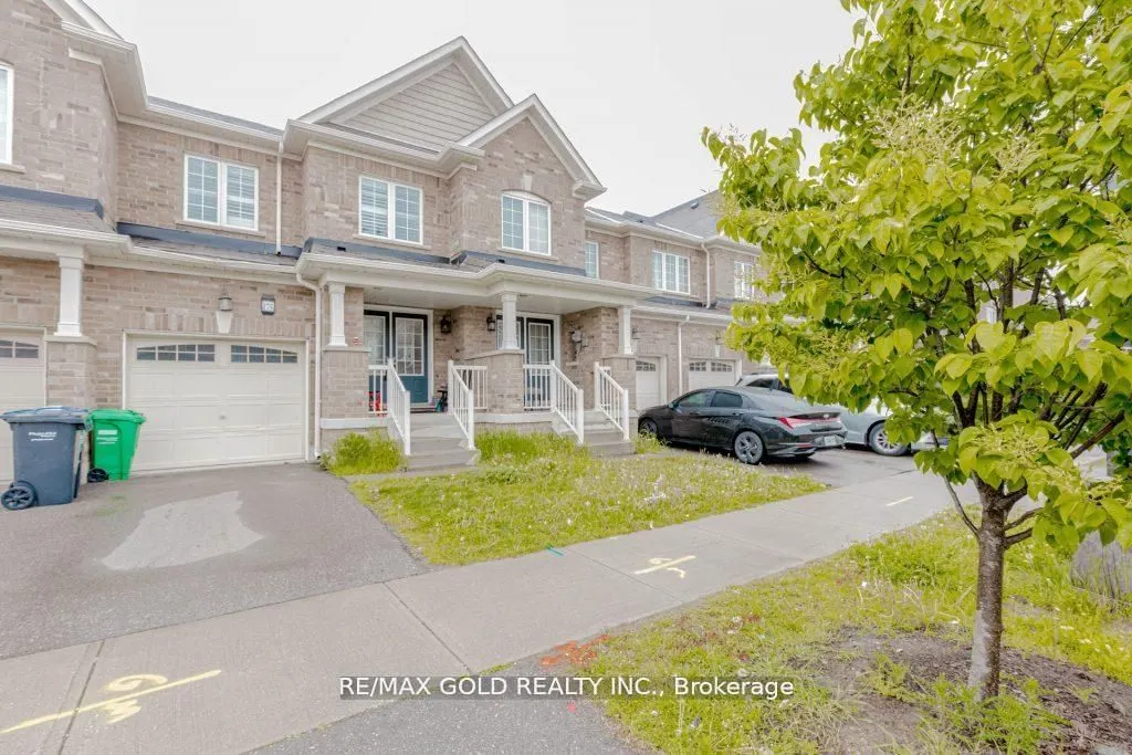 475 Queen Mary Drive