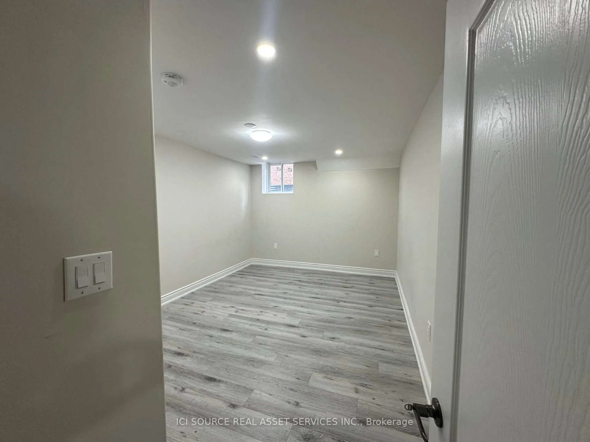 8 Nelly Court, #2