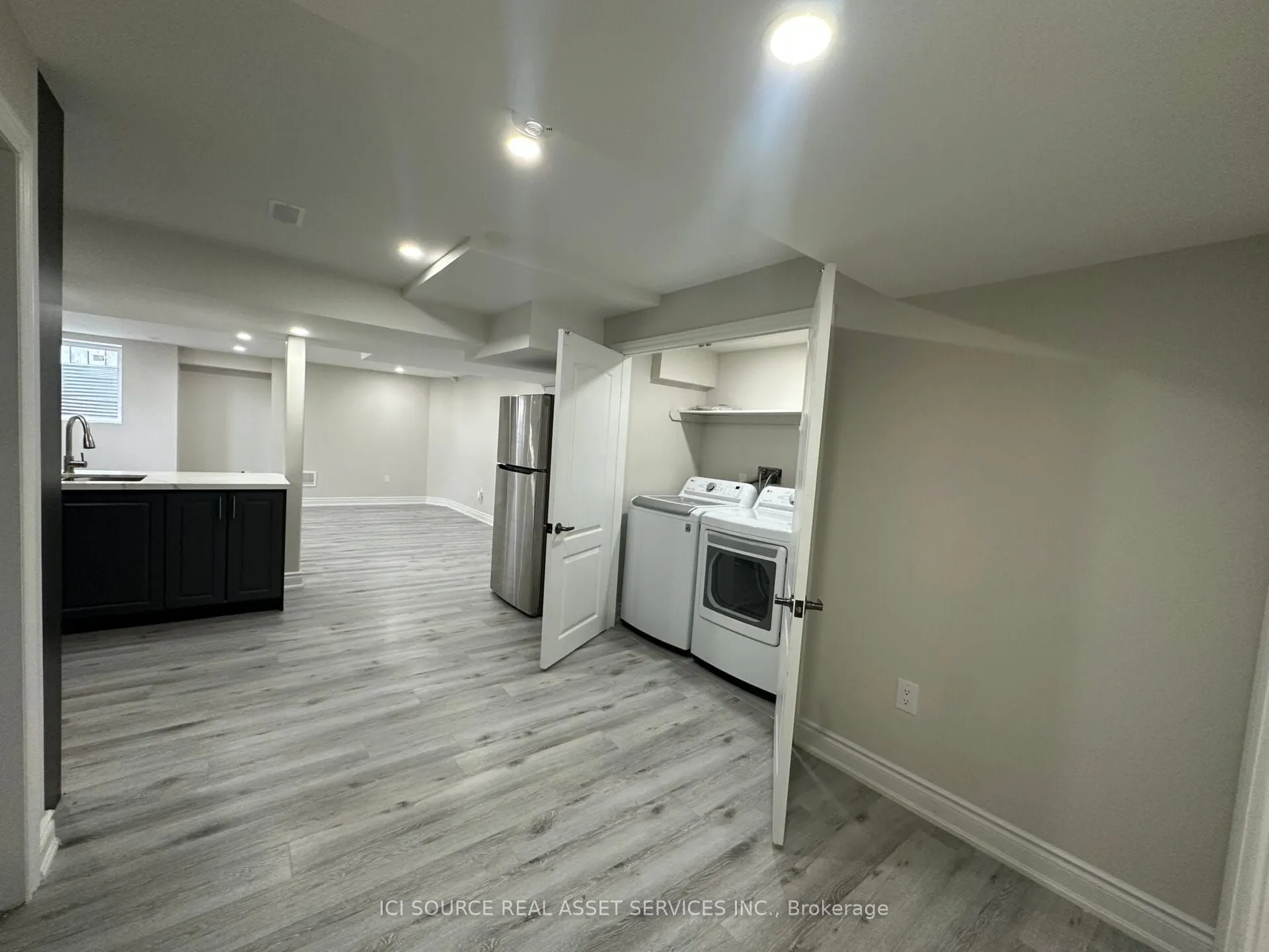 8 Nelly Court, #2