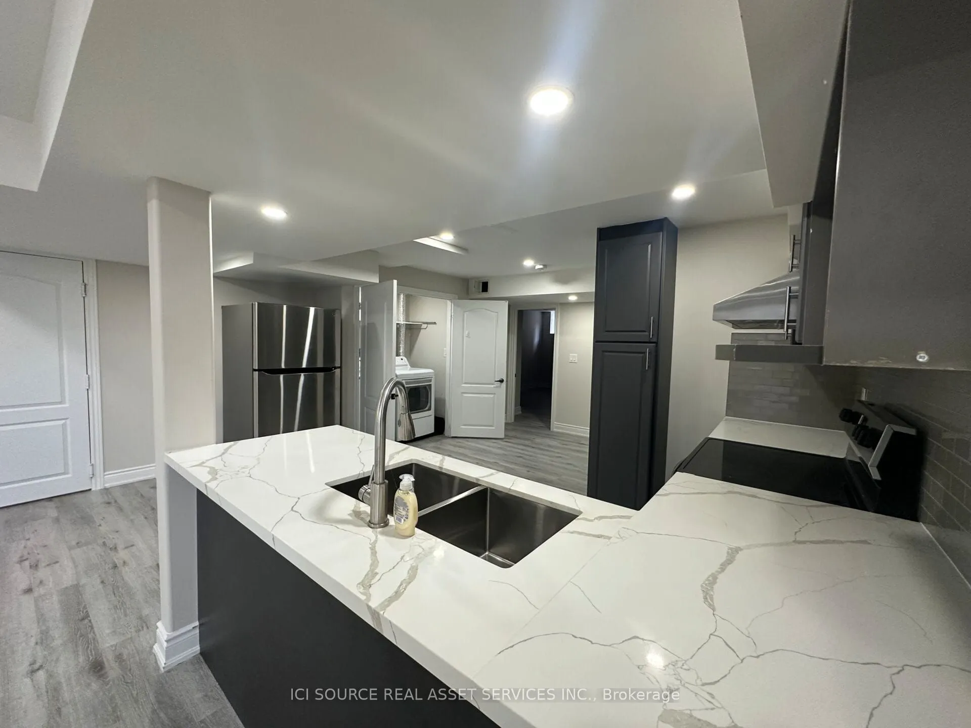 8 Nelly Court, #2