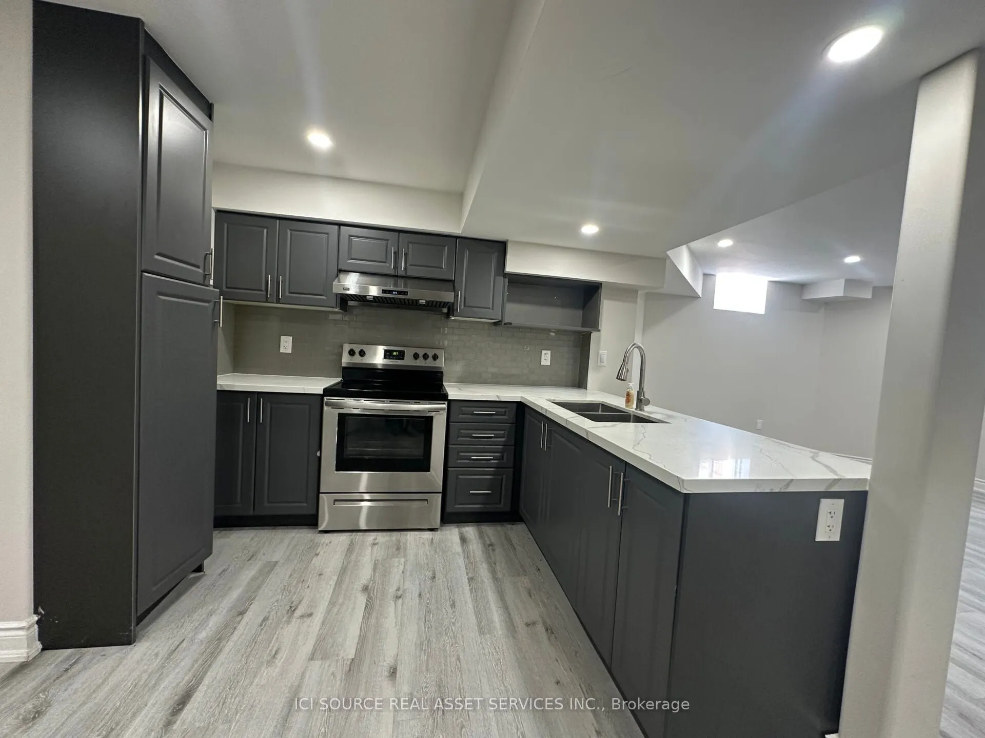 8 Nelly Court, #2