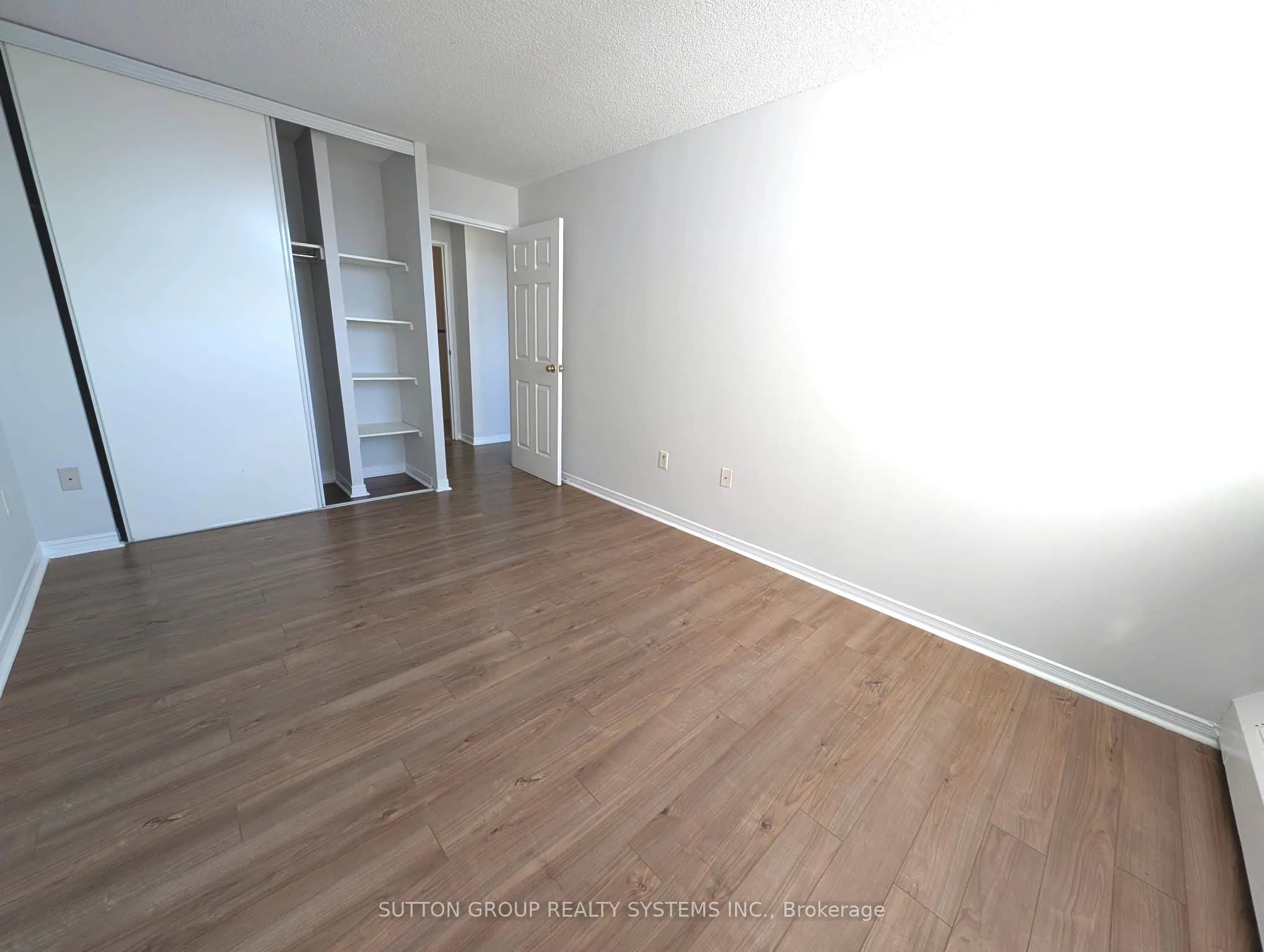 2900 Battleford Road, #309
