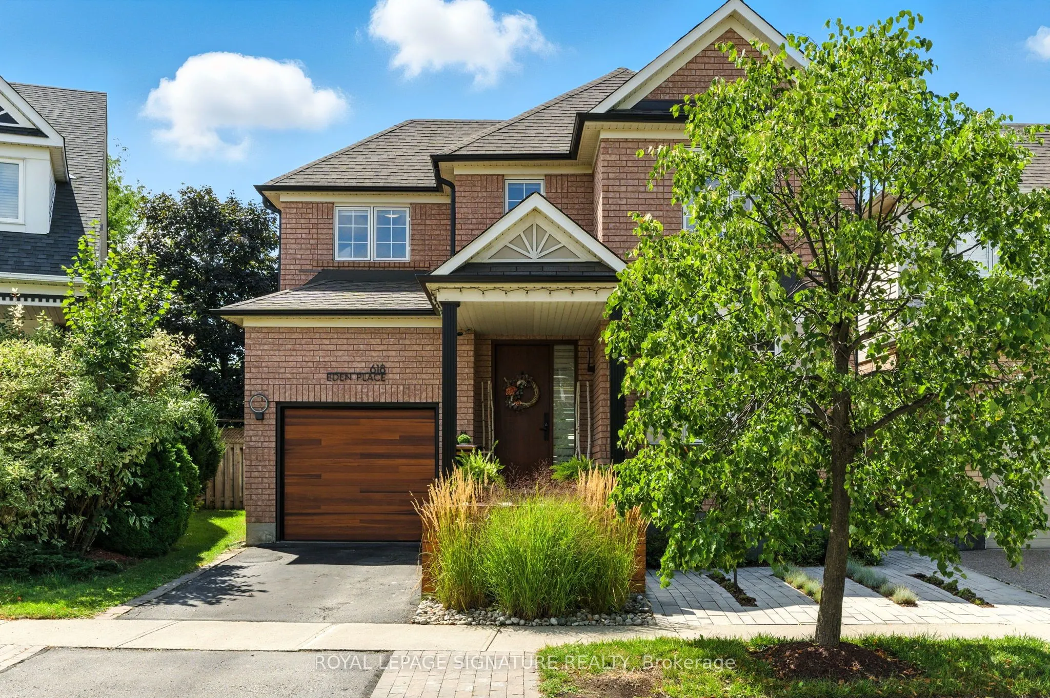 618 Eden Place