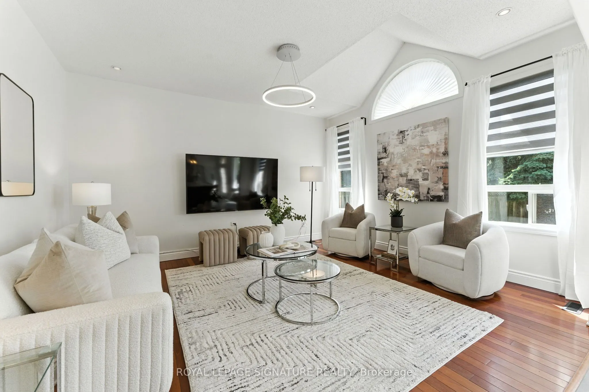 618 Eden Place