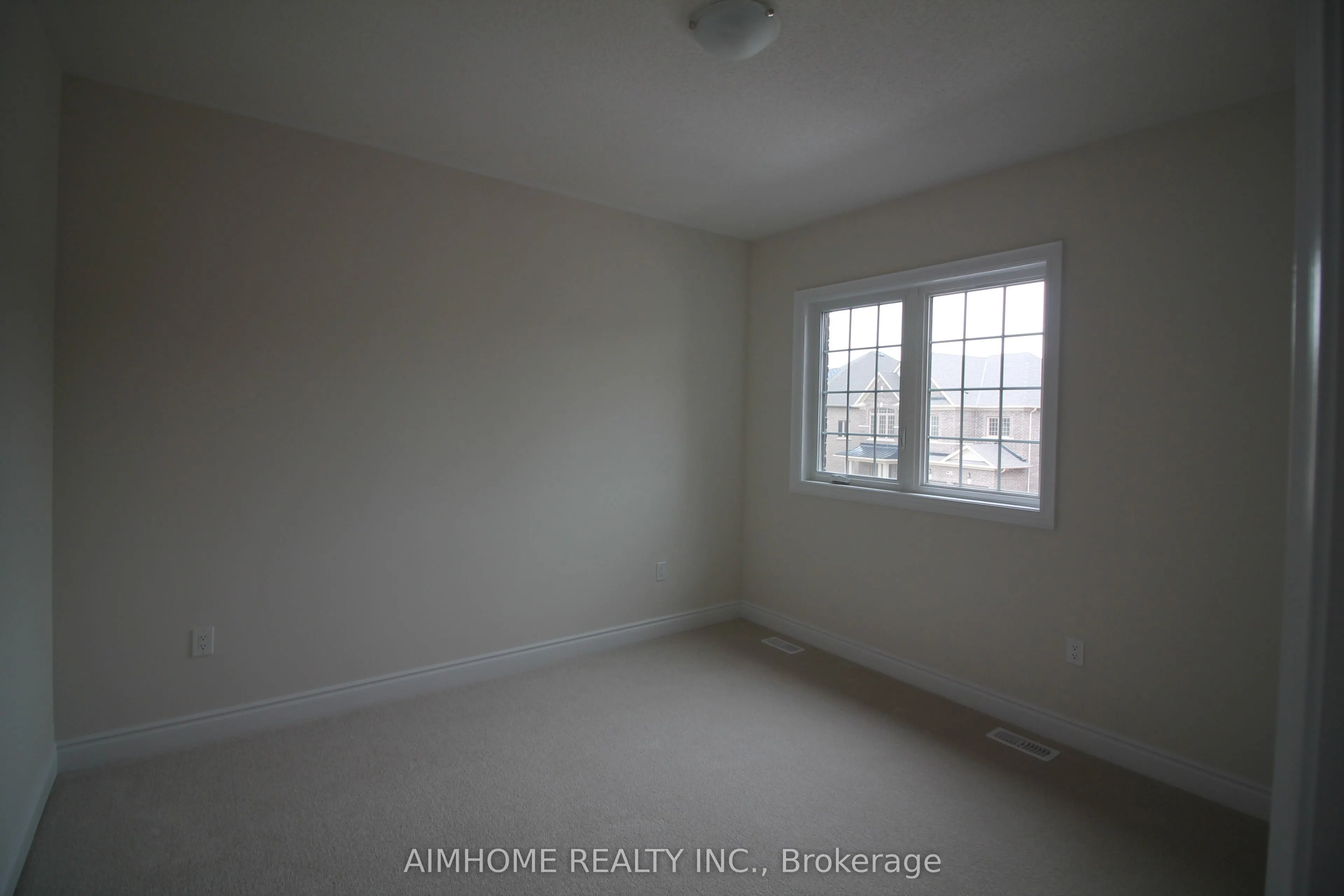 3453 Mosley Gate