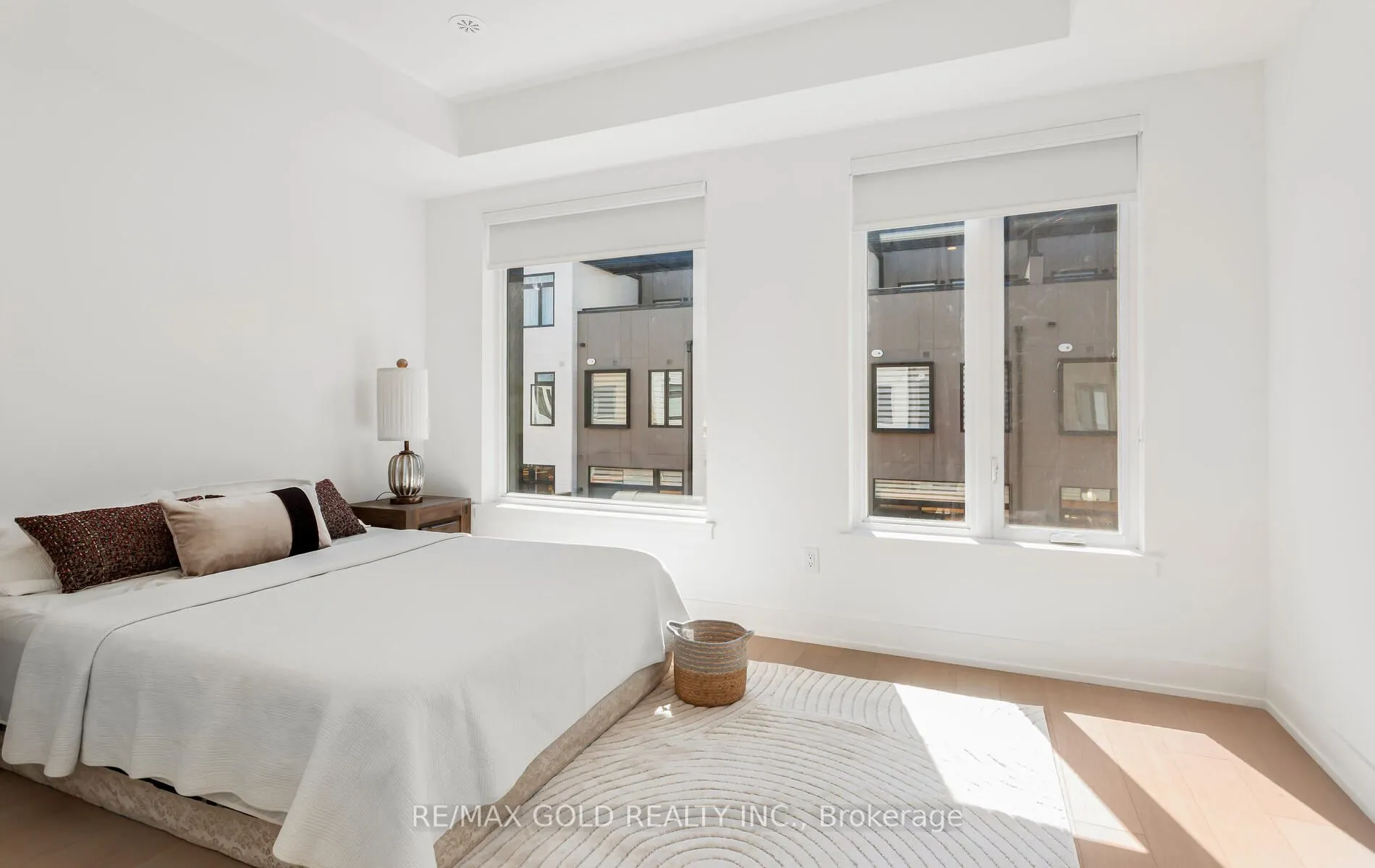 80 Coveside Drive W, #71