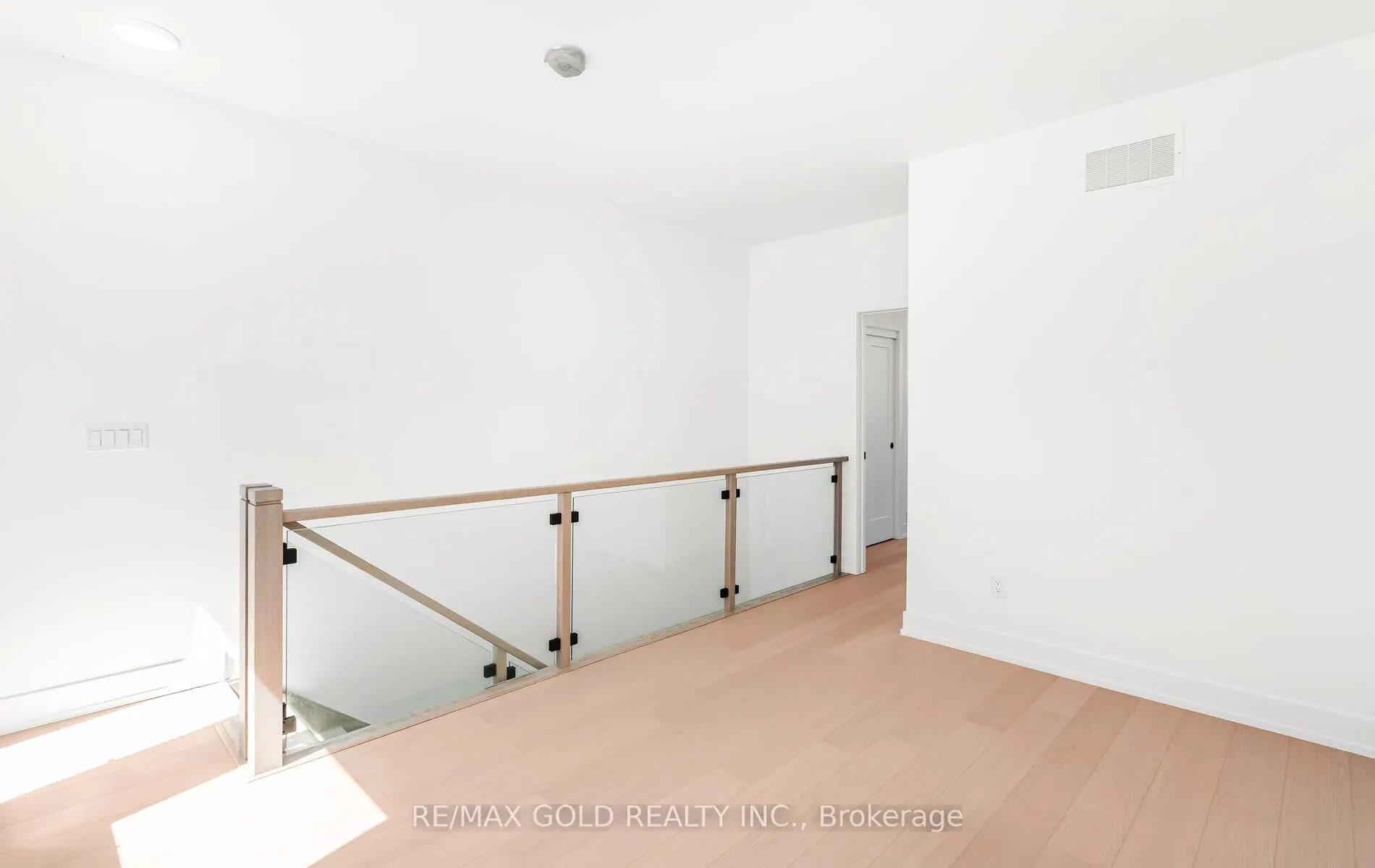 80 Coveside Drive W, #71