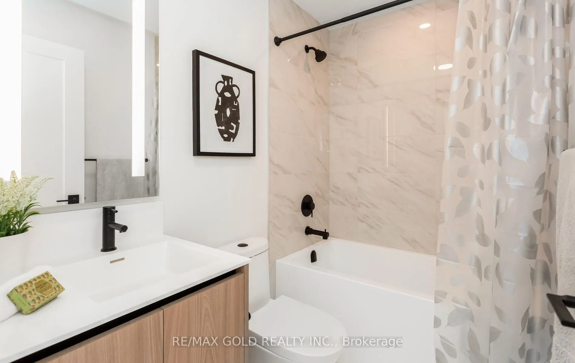 80 Coveside Drive W, #71