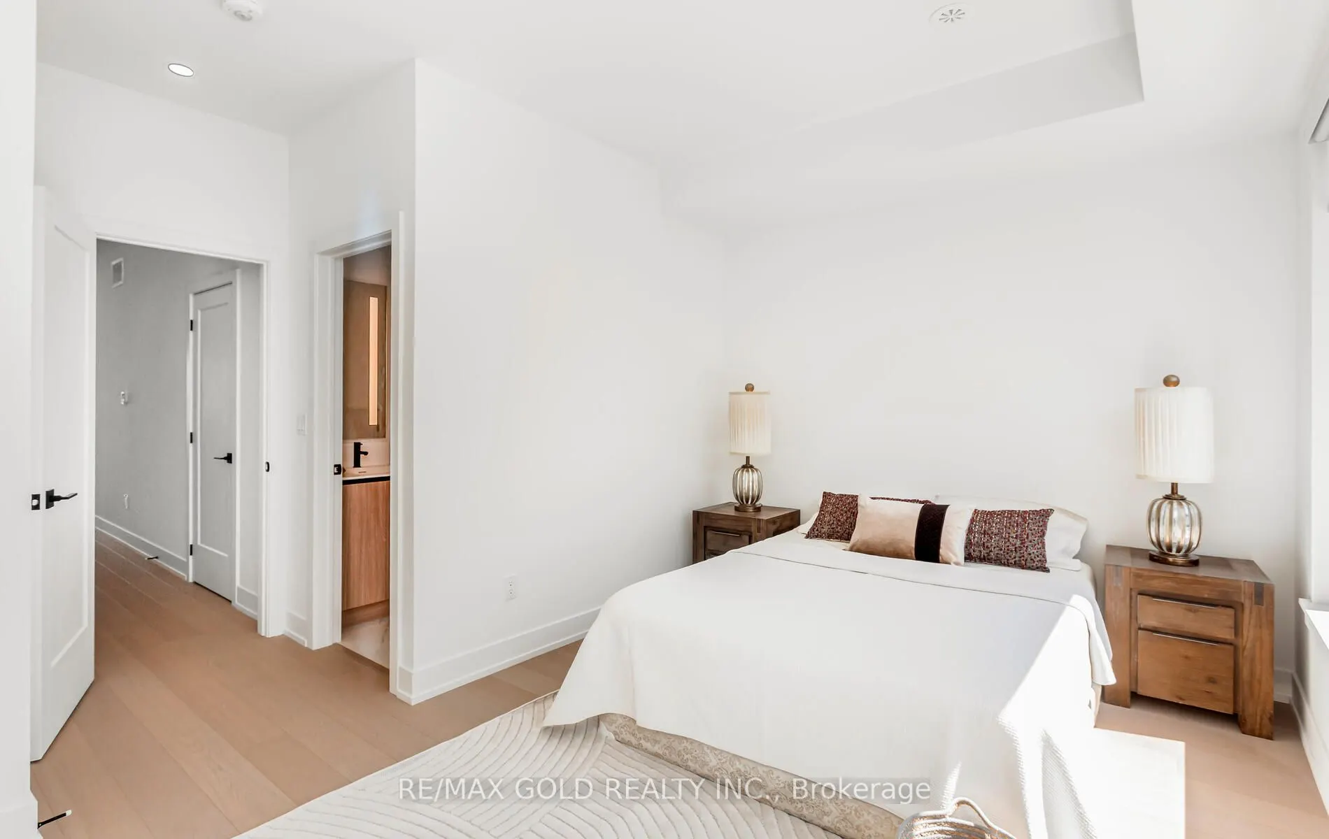 80 Coveside Drive W, #71
