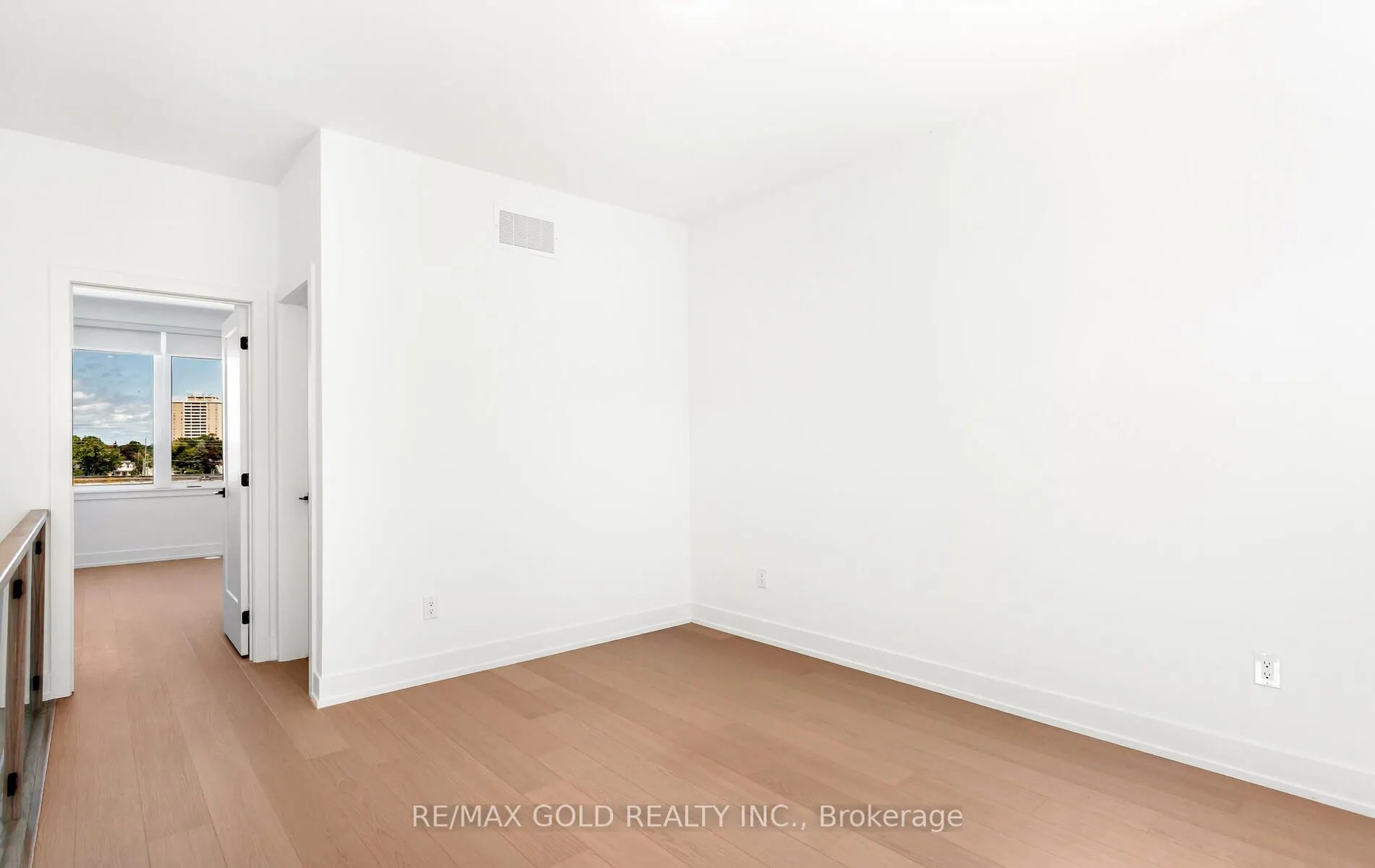 80 Coveside Drive W, #71