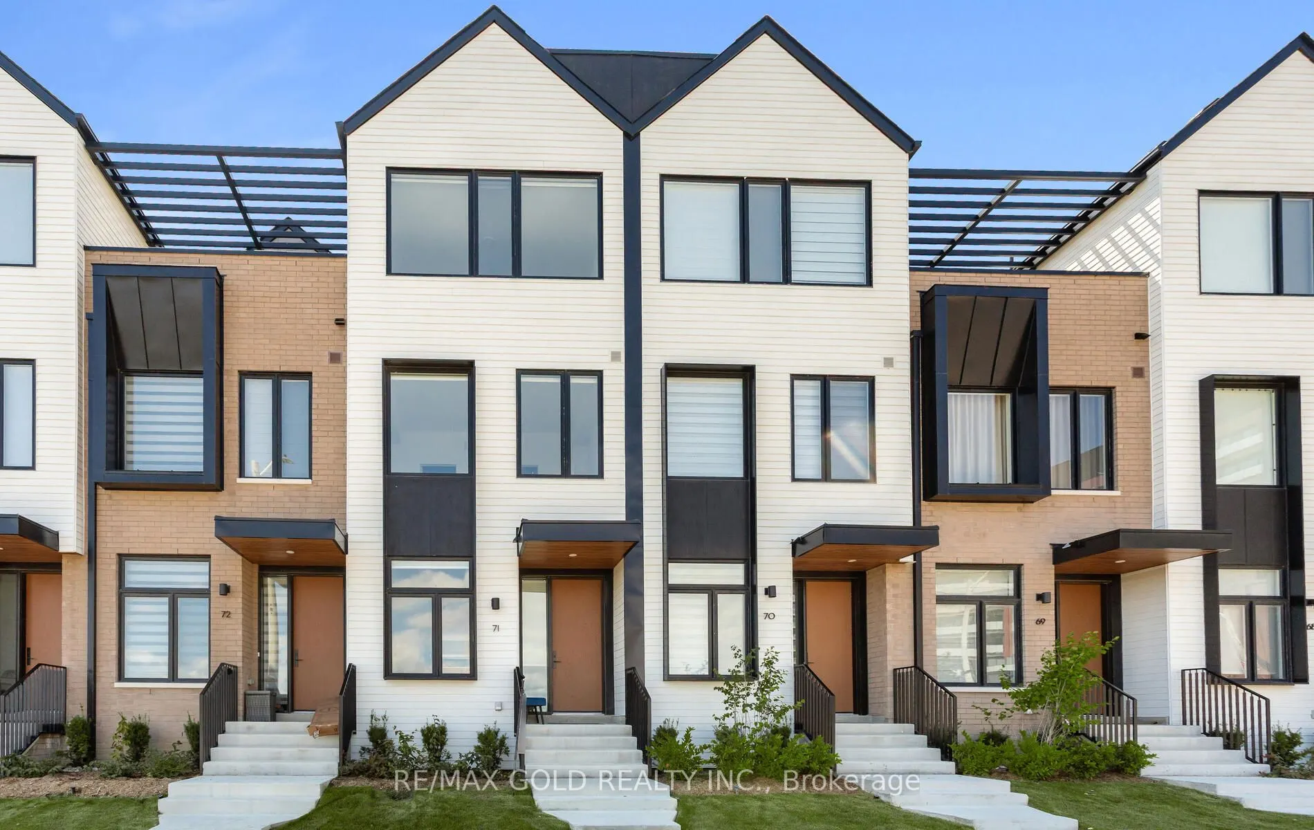 80 Coveside Drive W, #71