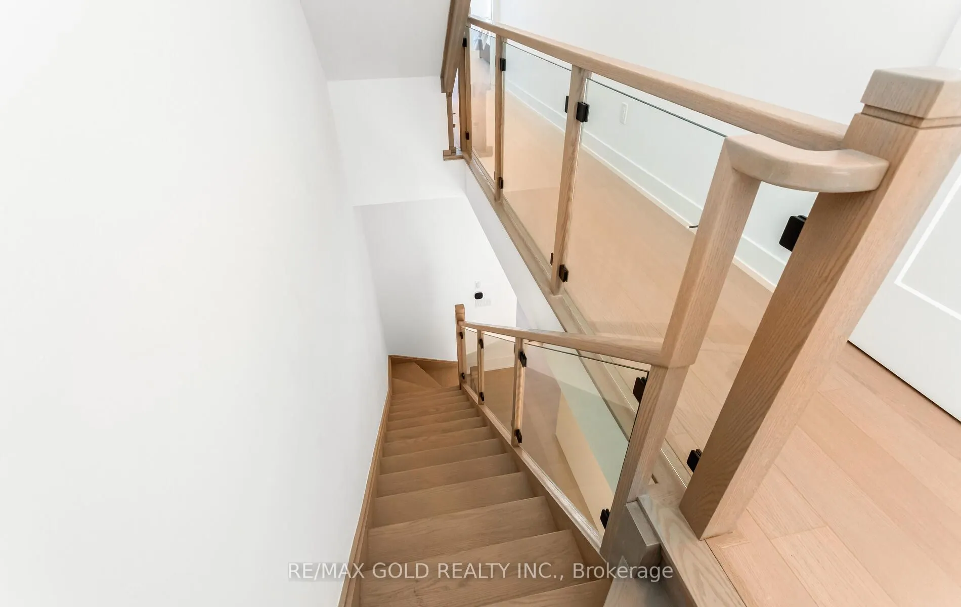 80 Coveside Drive W, #71