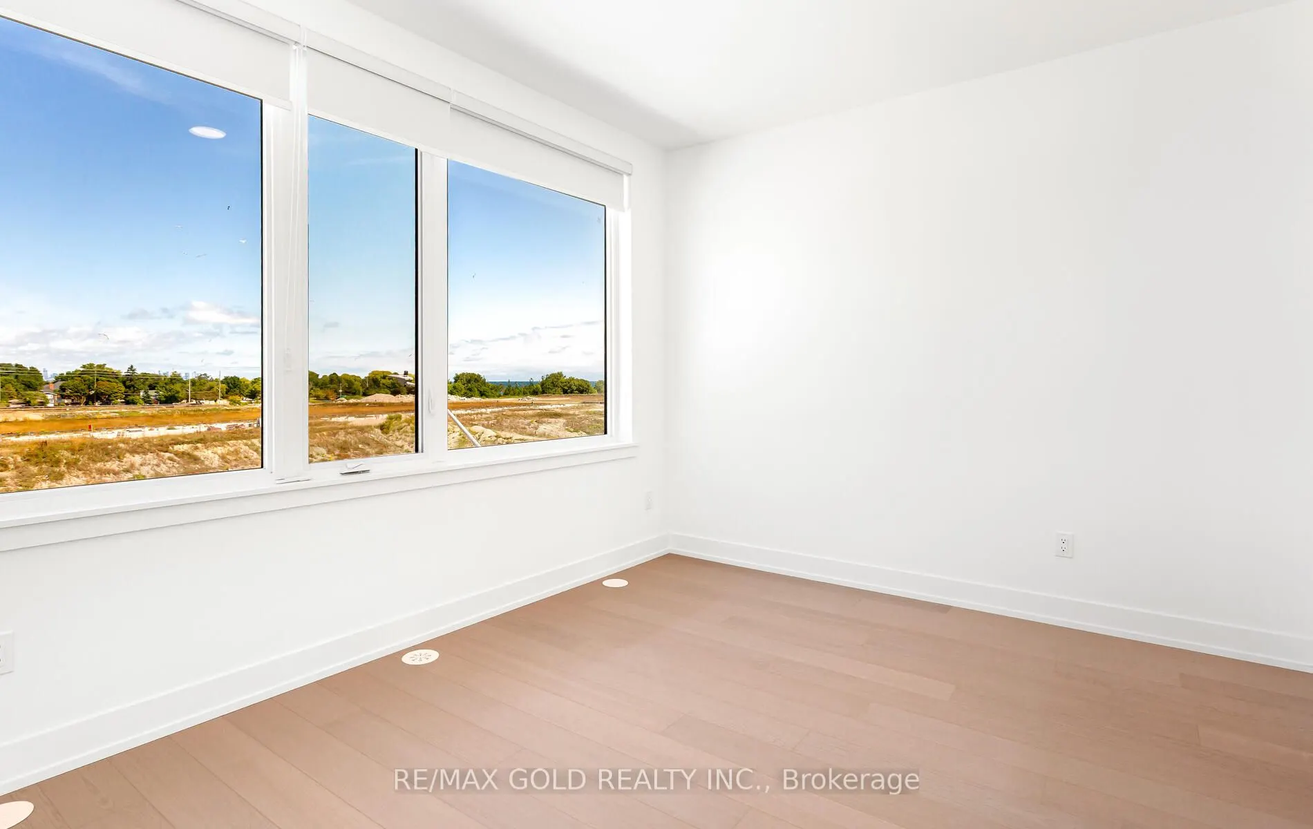80 Coveside Drive W, #71