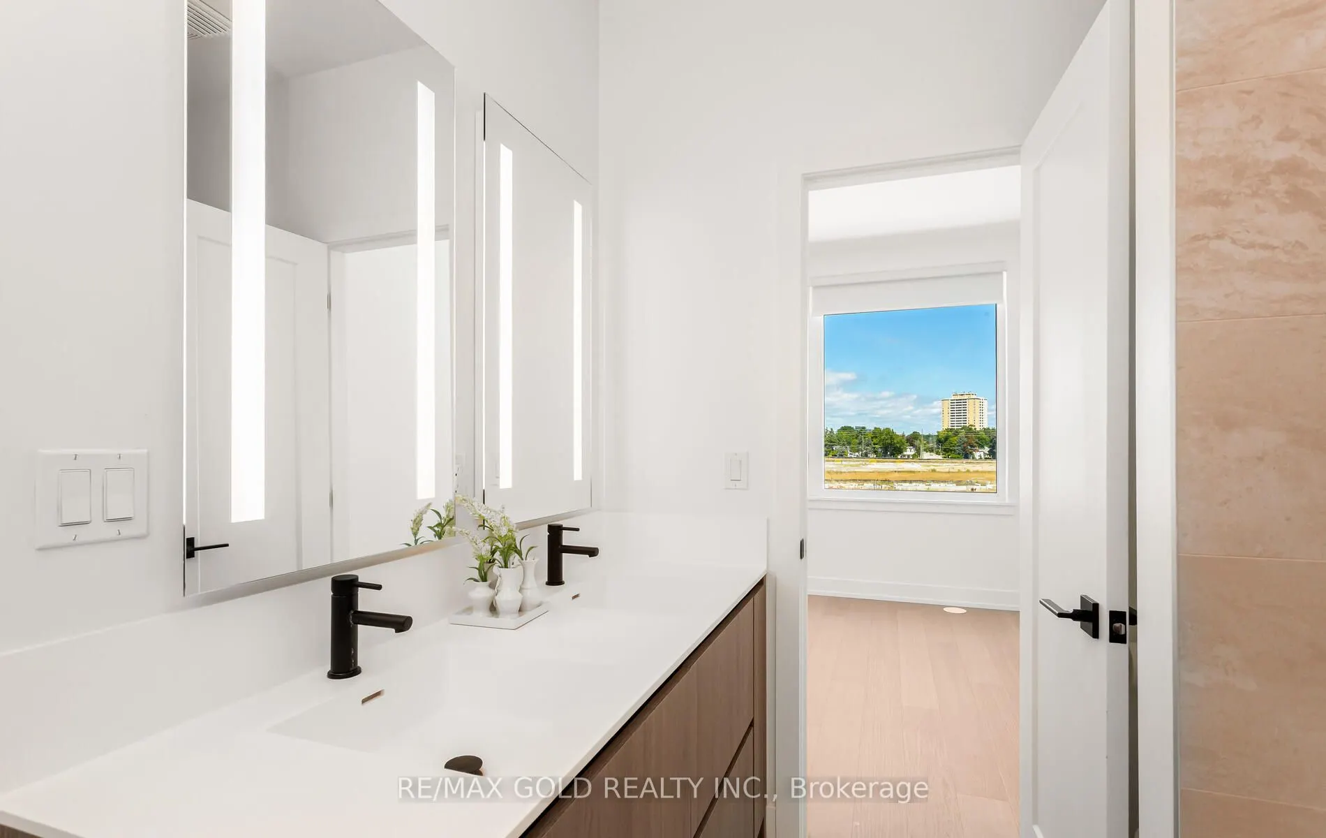 80 Coveside Drive W, #71
