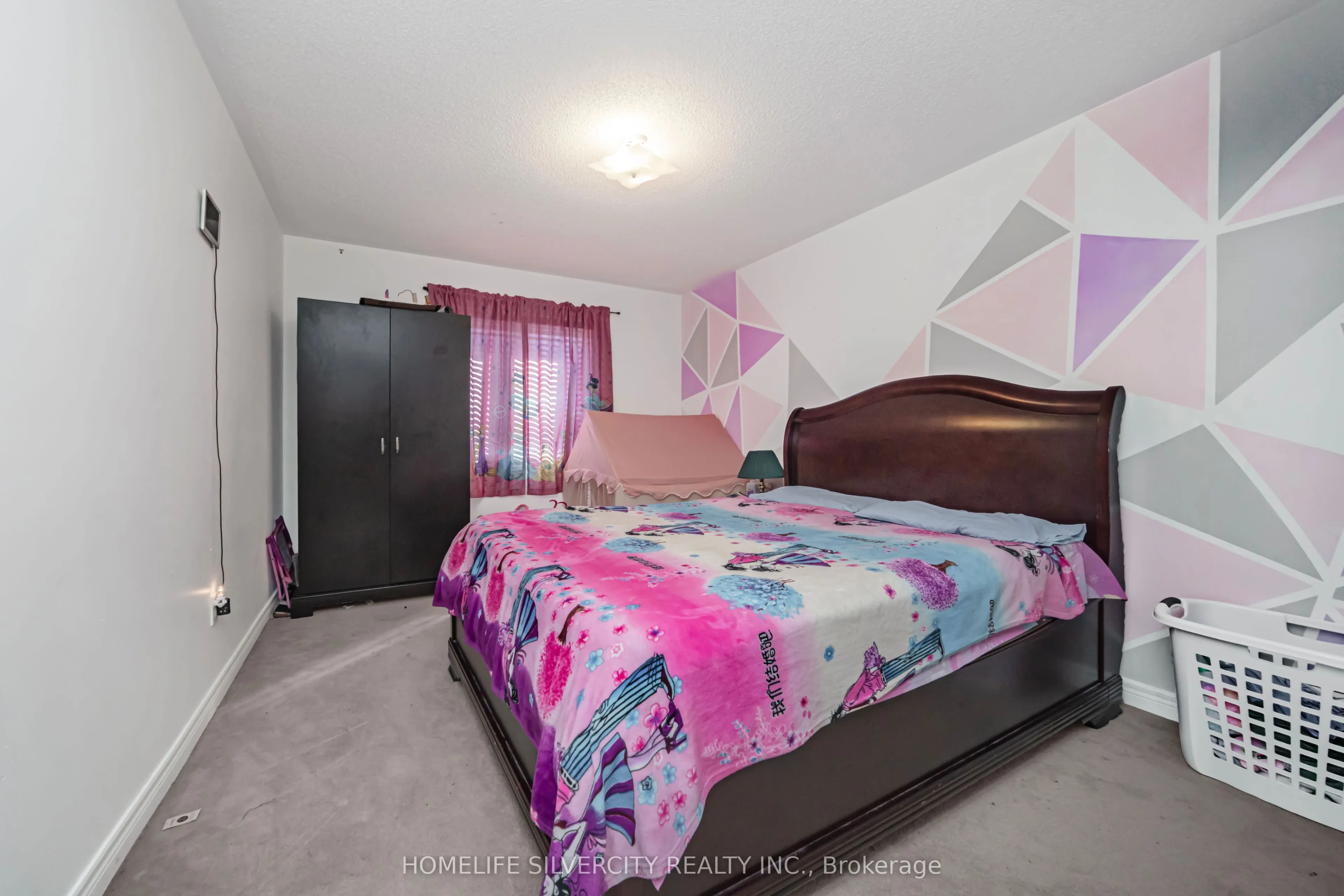 28 Yellow Sorrel Road
