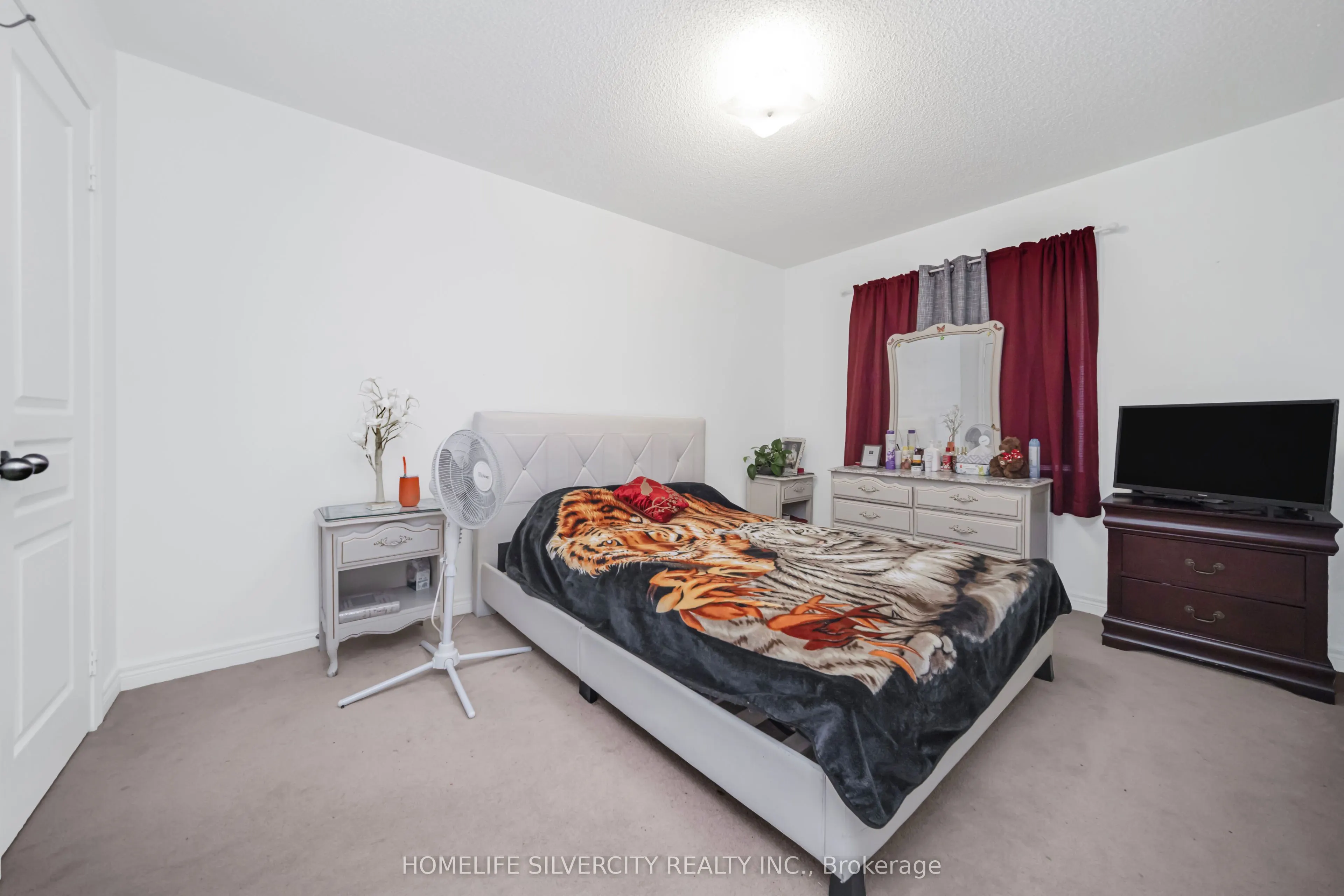 28 Yellow Sorrel Road
