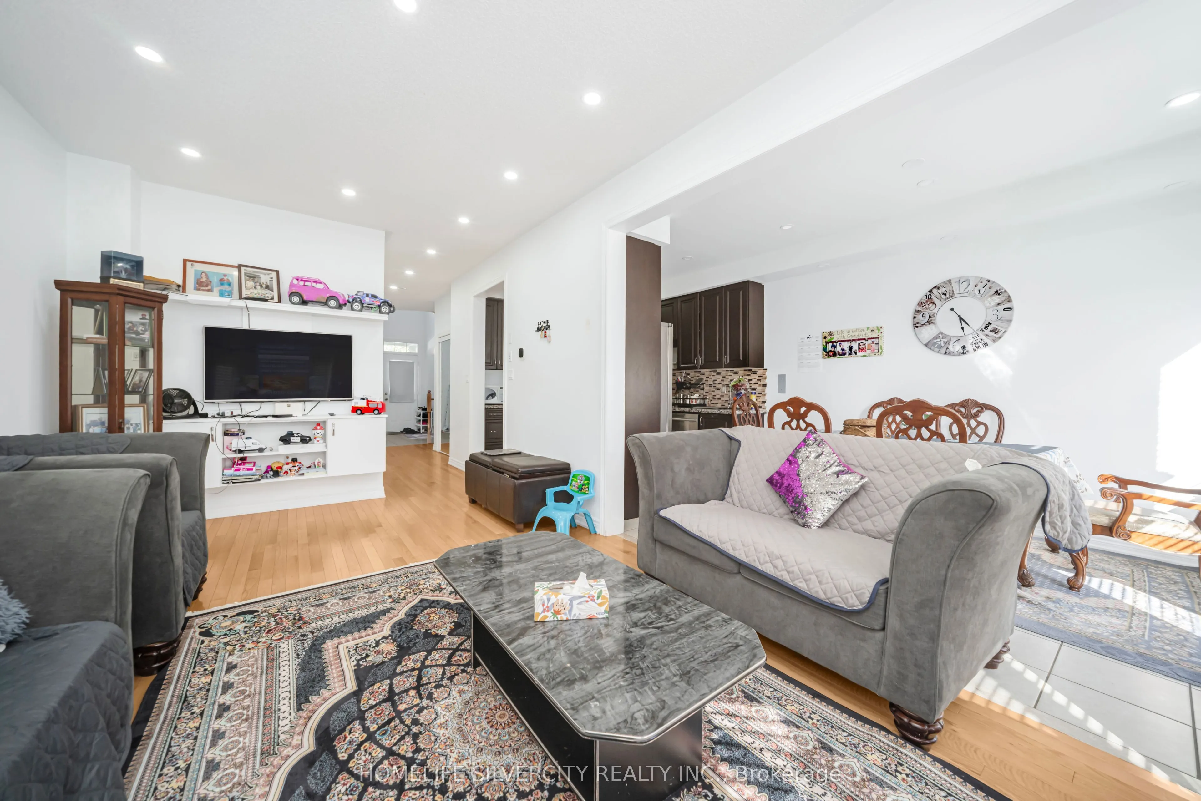 28 Yellow Sorrel Road