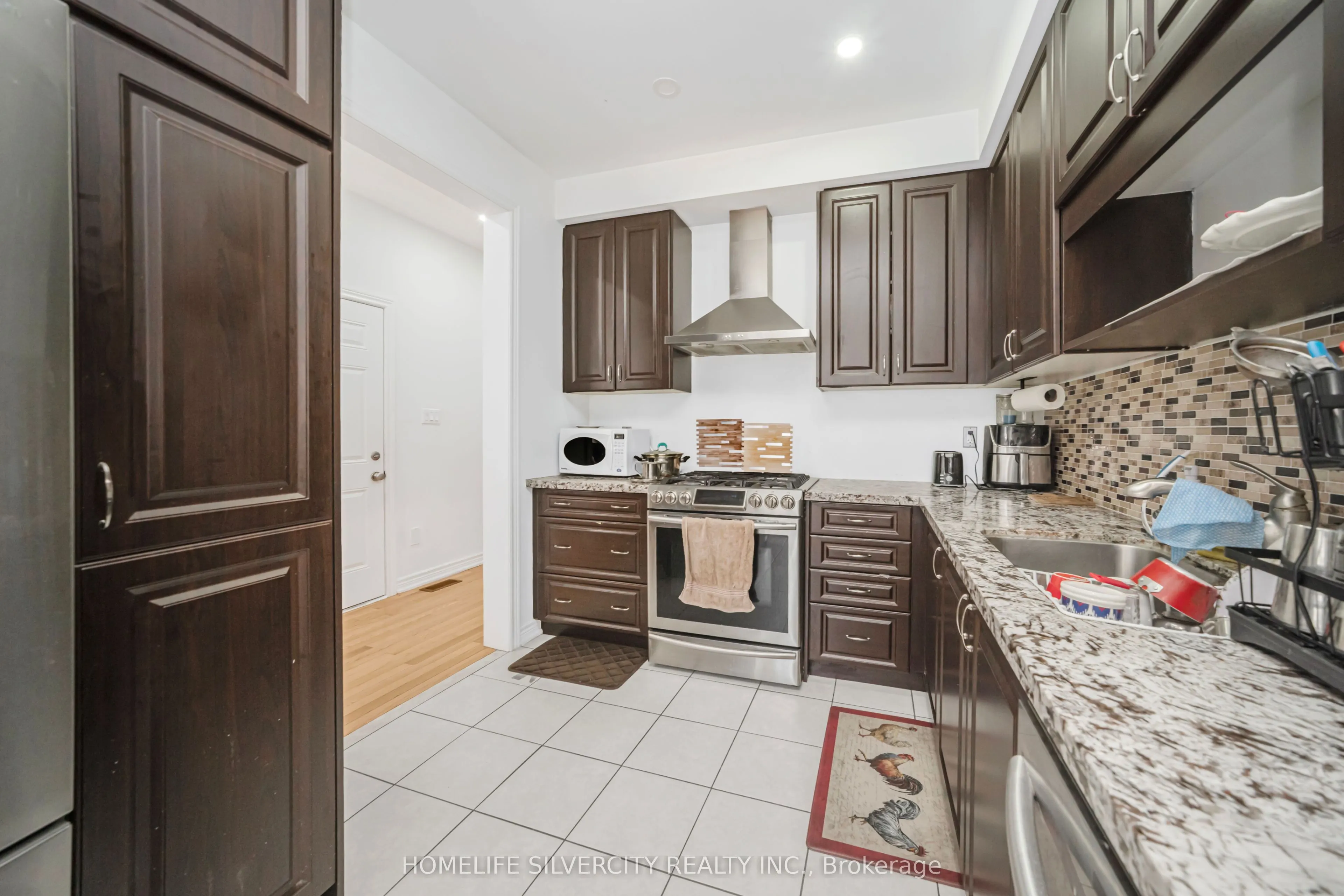 28 Yellow Sorrel Road
