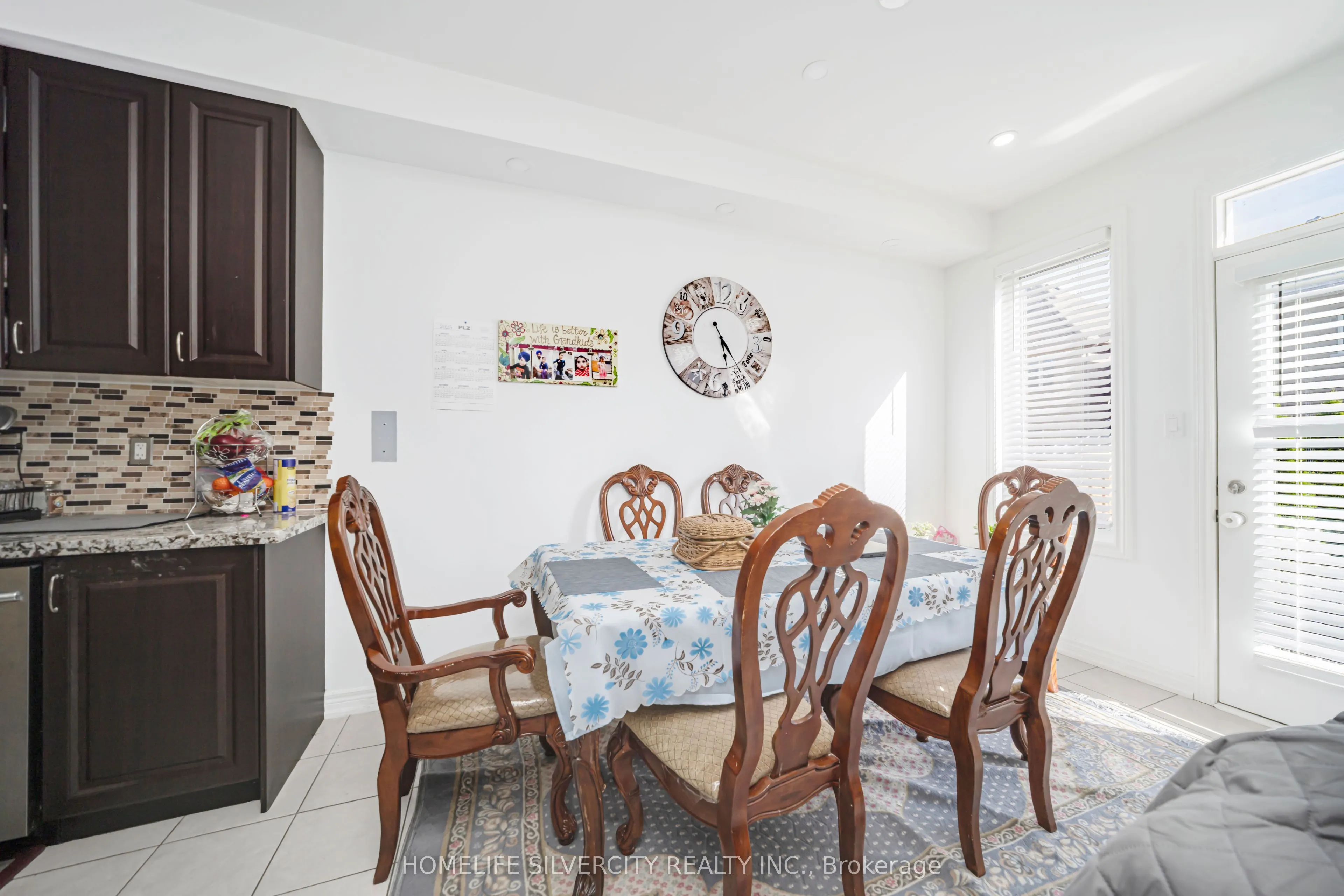 28 Yellow Sorrel Road